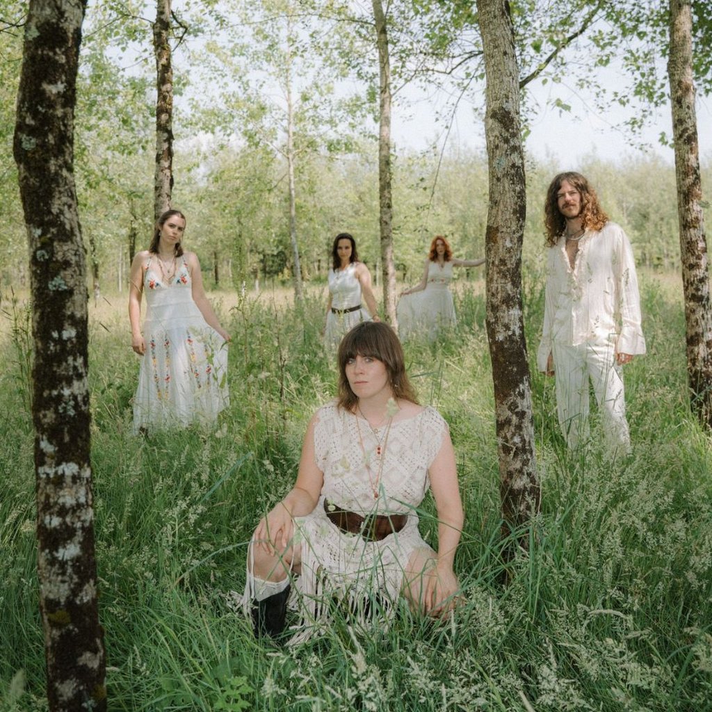 Bryony Dunn & The Forest
