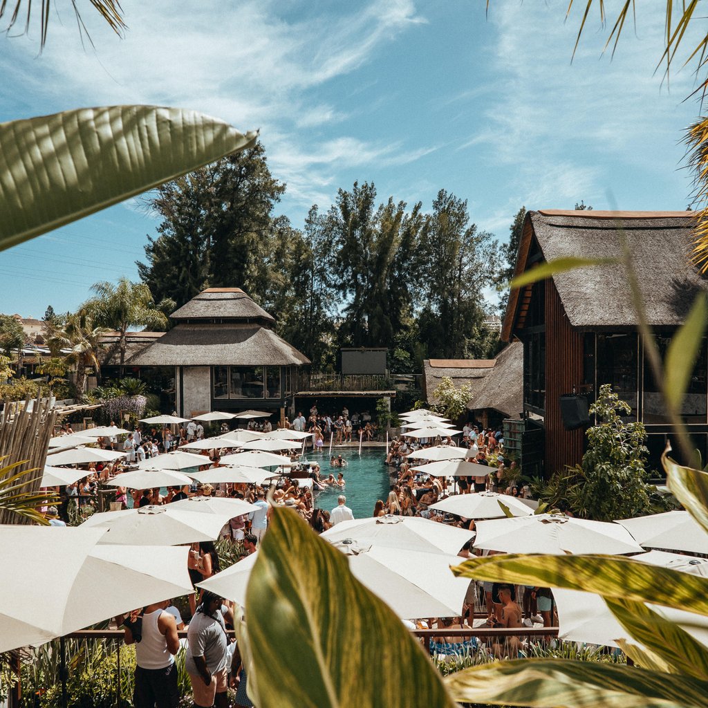 Babylon Marbella - Pool Party