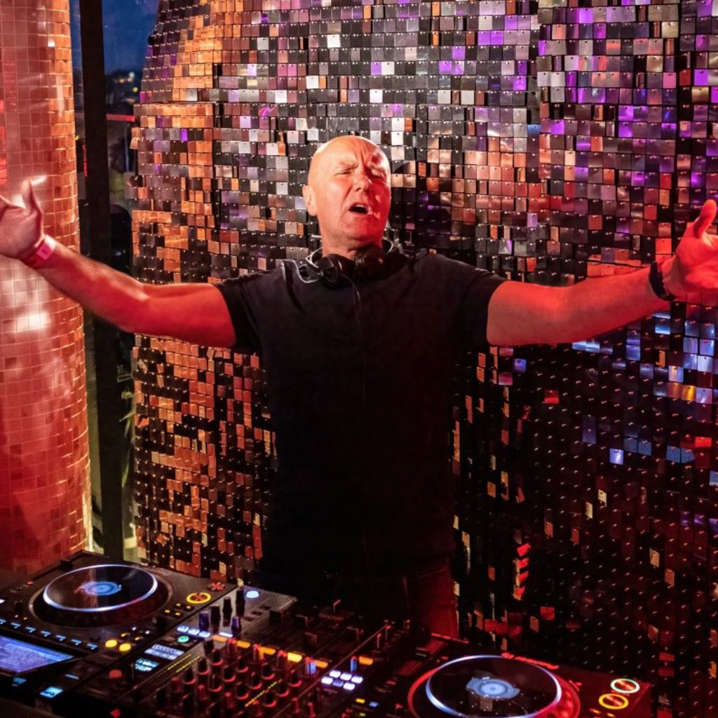 Irvine Welsh & others DJ Set