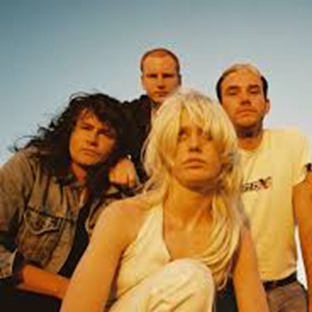 Amyl and The Sniffers