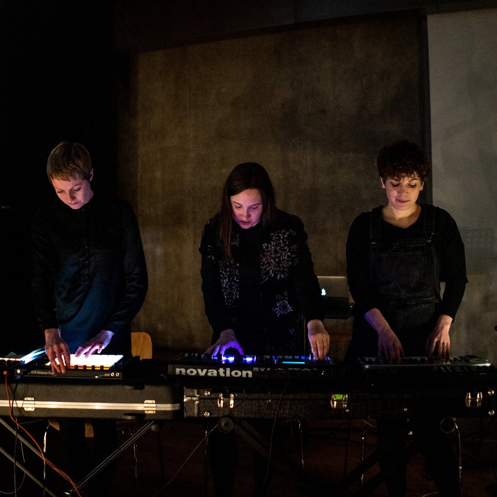 Haiku Salut + Osgled + Matt Sewell