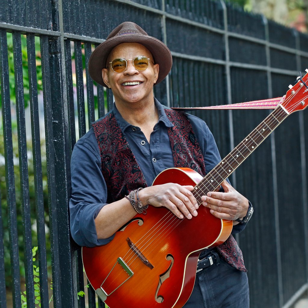 Guy Davis at the Arcadia Music Cafe