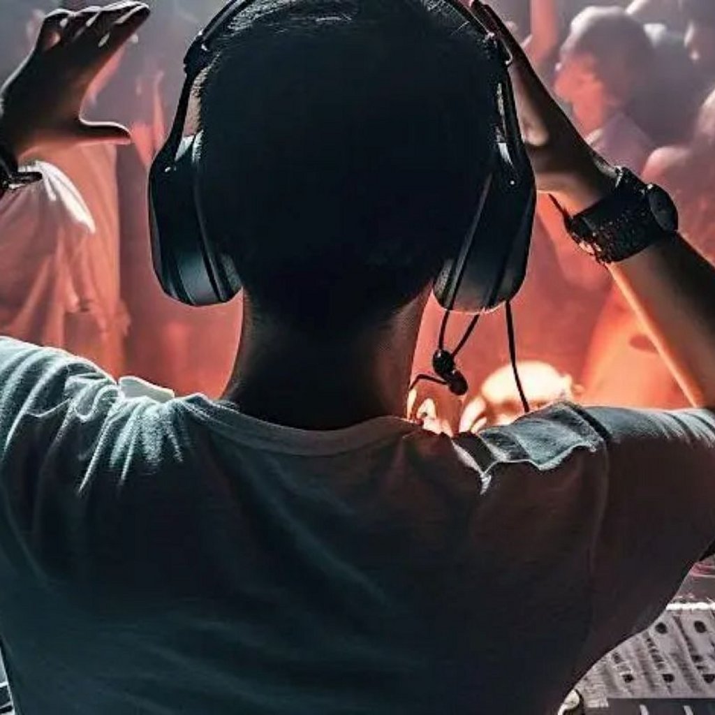 Afro Room Afrobeats and Amapiano Party Club 22 Saturday 6th June