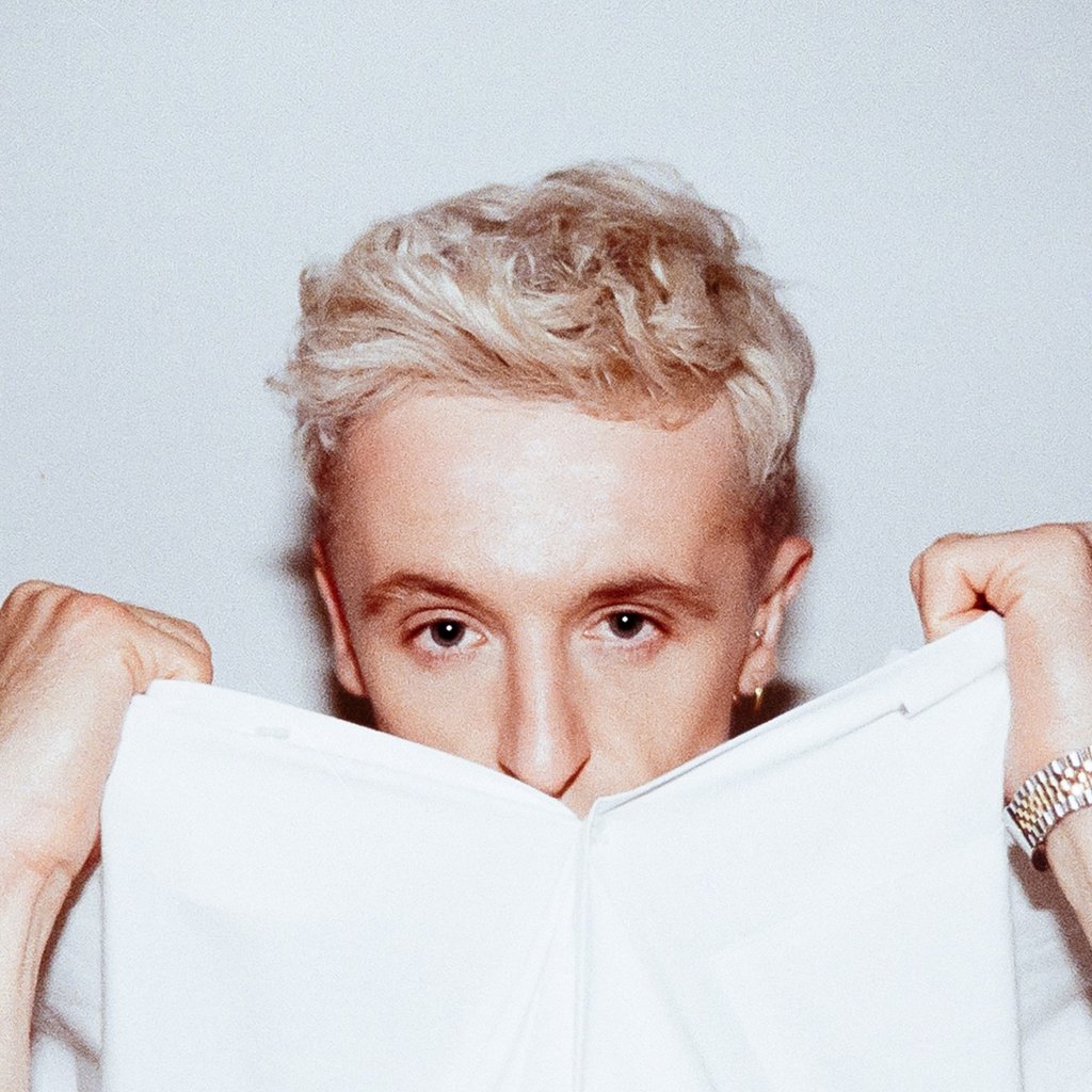 District presents DENIS SULTA (3 hour set)