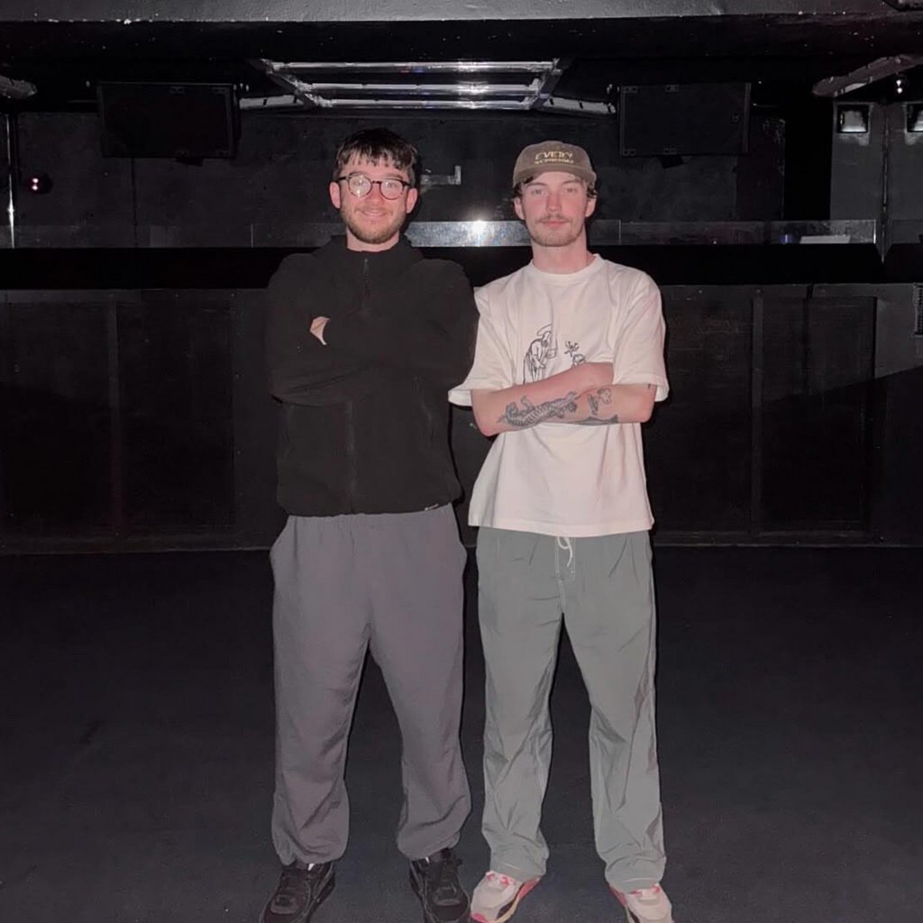 Left handed x UNDR SOUNDS presents - Oldboy B2b DJ Cosworth