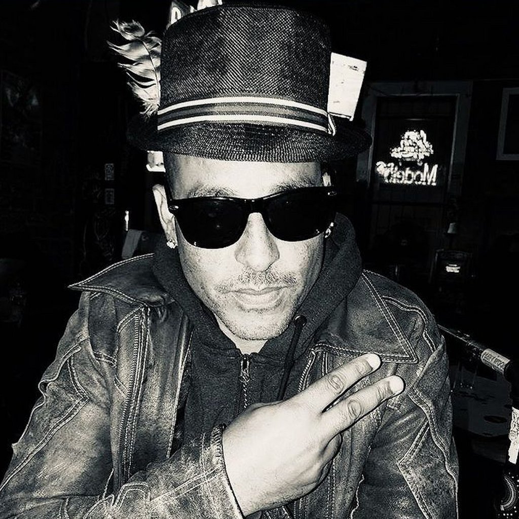 Common Ground Presents...SUV w/ Beavs. & Diggz