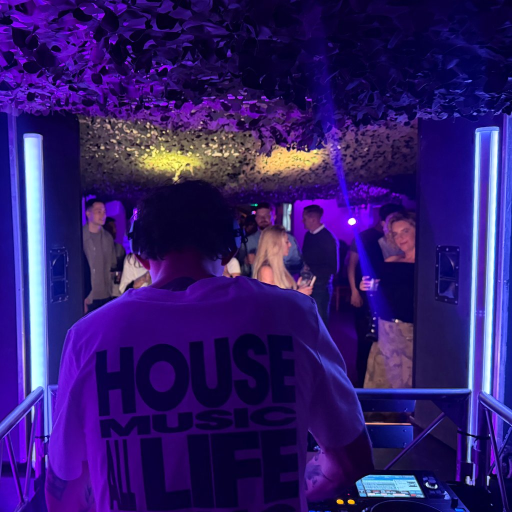 TEST B3D #001 - Presents: Mehlor