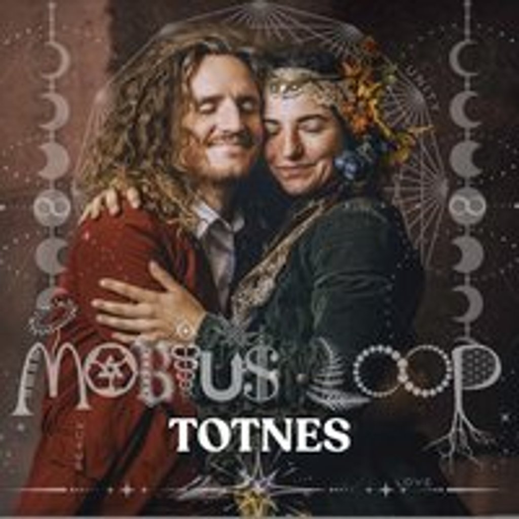 Mobius Loop | Candlelit Concert | TOTNES