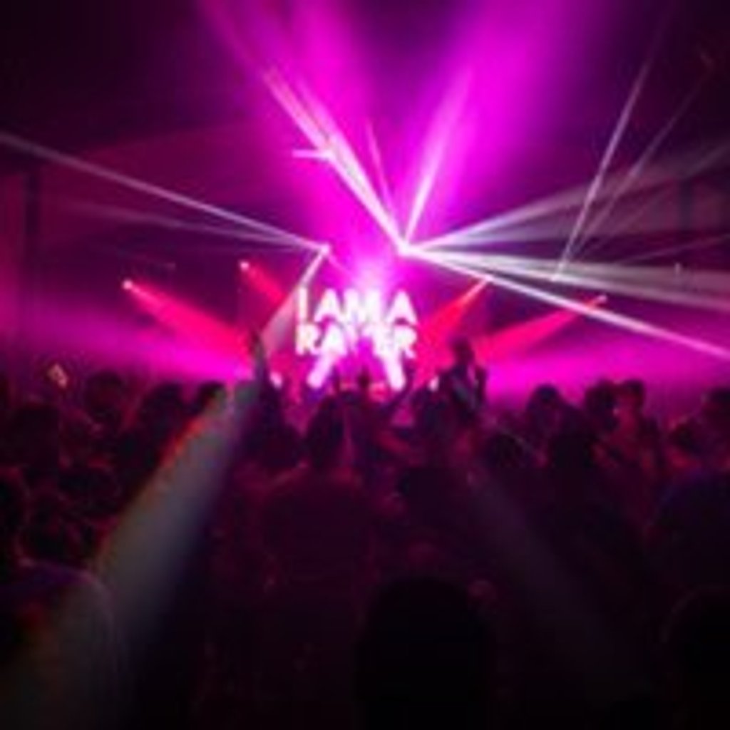 I Am A Raver