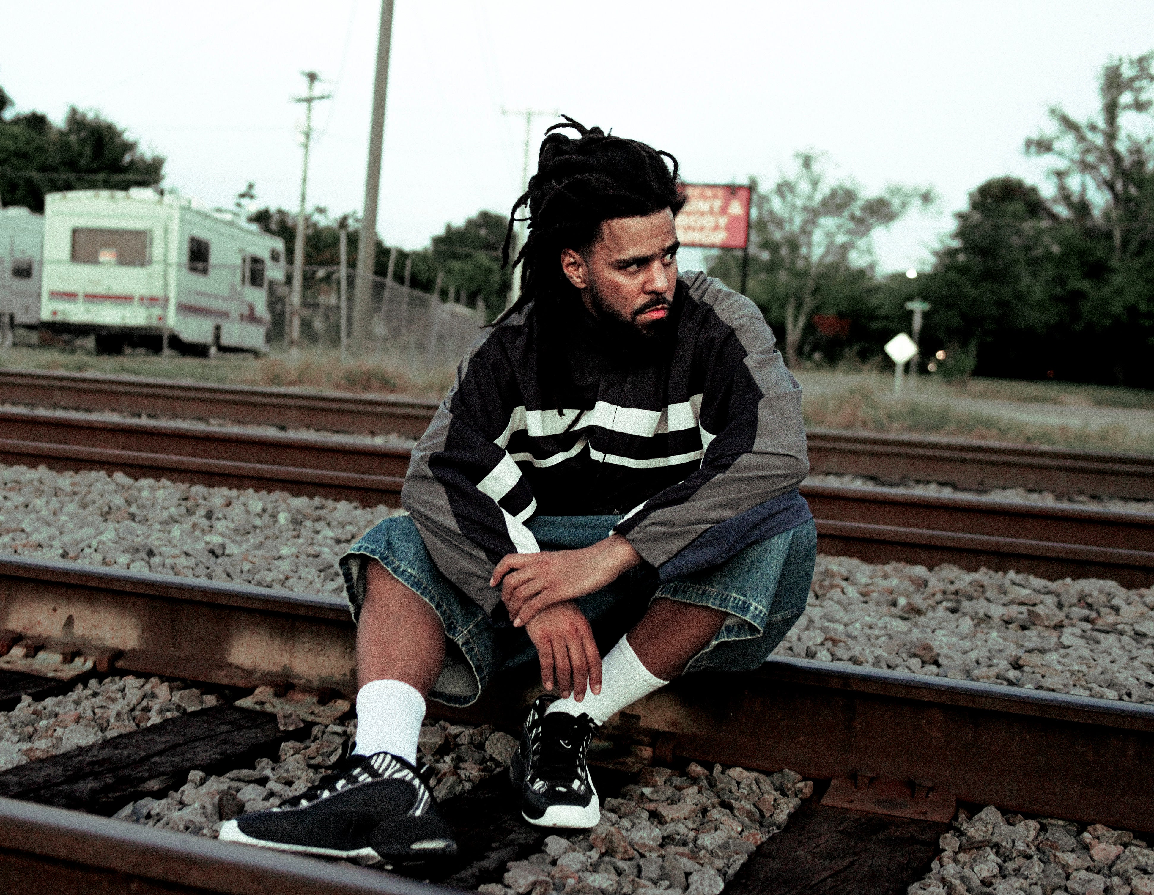 J. Cole - THE FALL-OFF TOUR