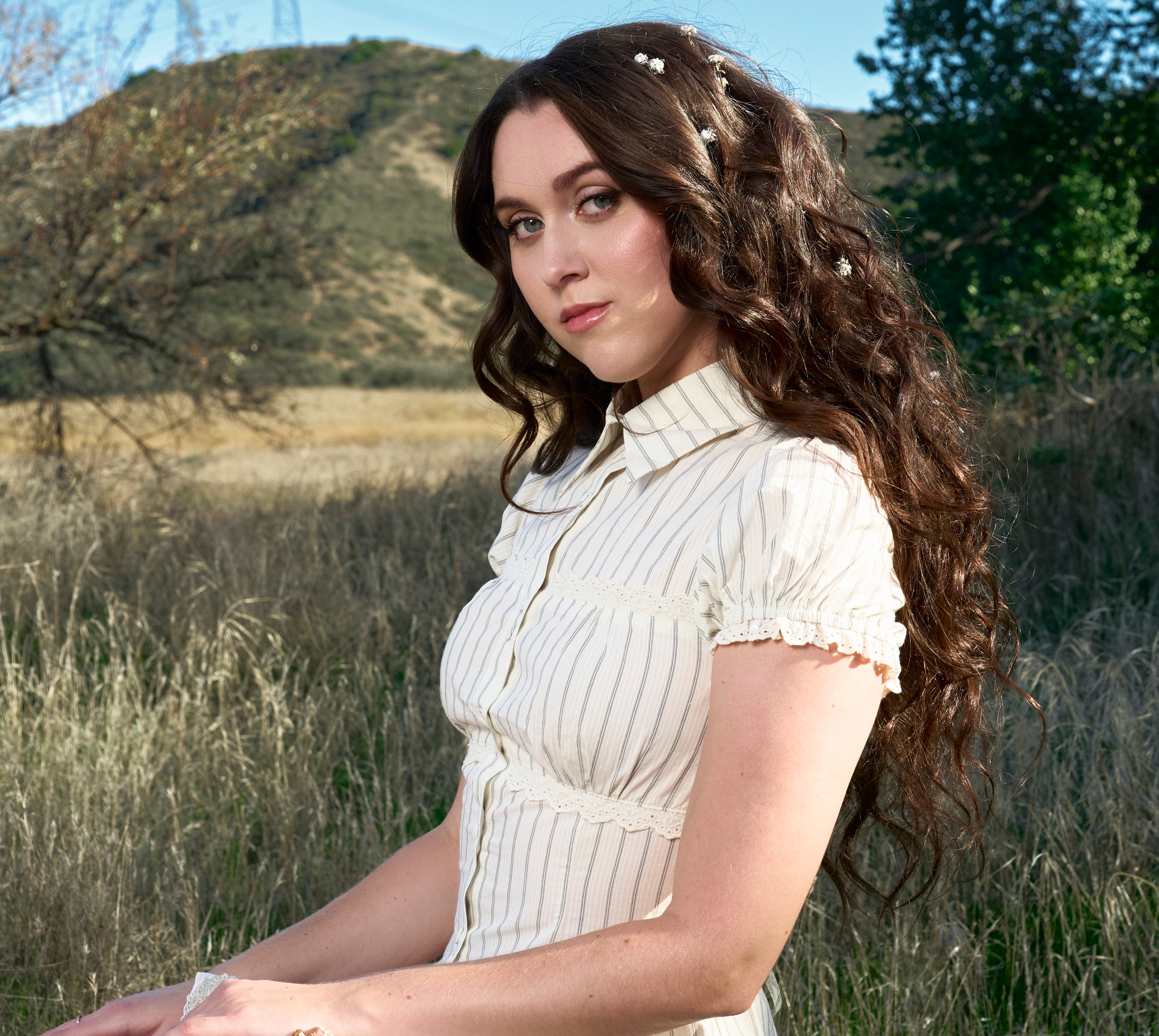 Em Beihold: Tales Of A Failed Shapeshifter Tour