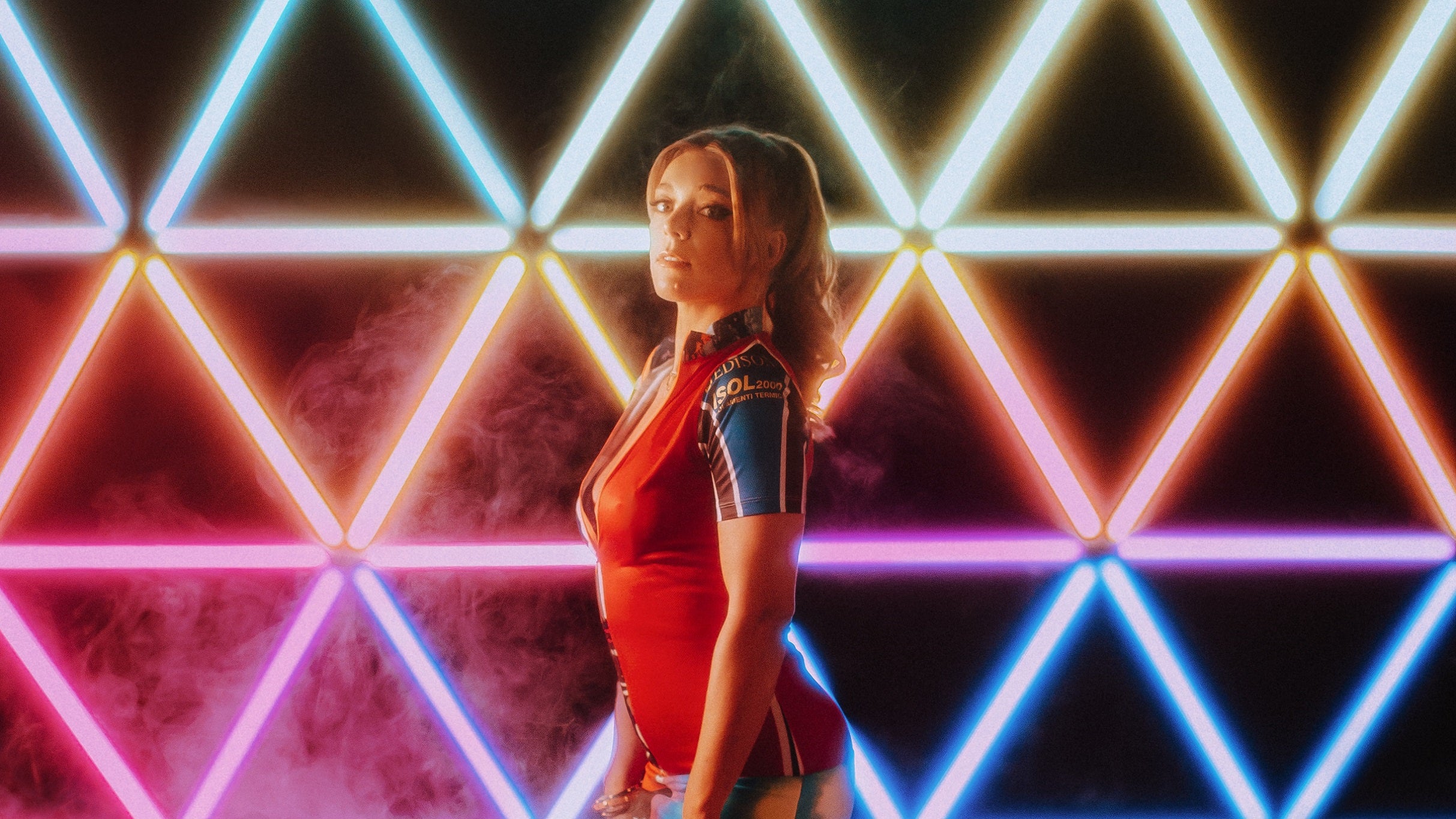 Becky Hill- Official Ticket and Hotel Bundls