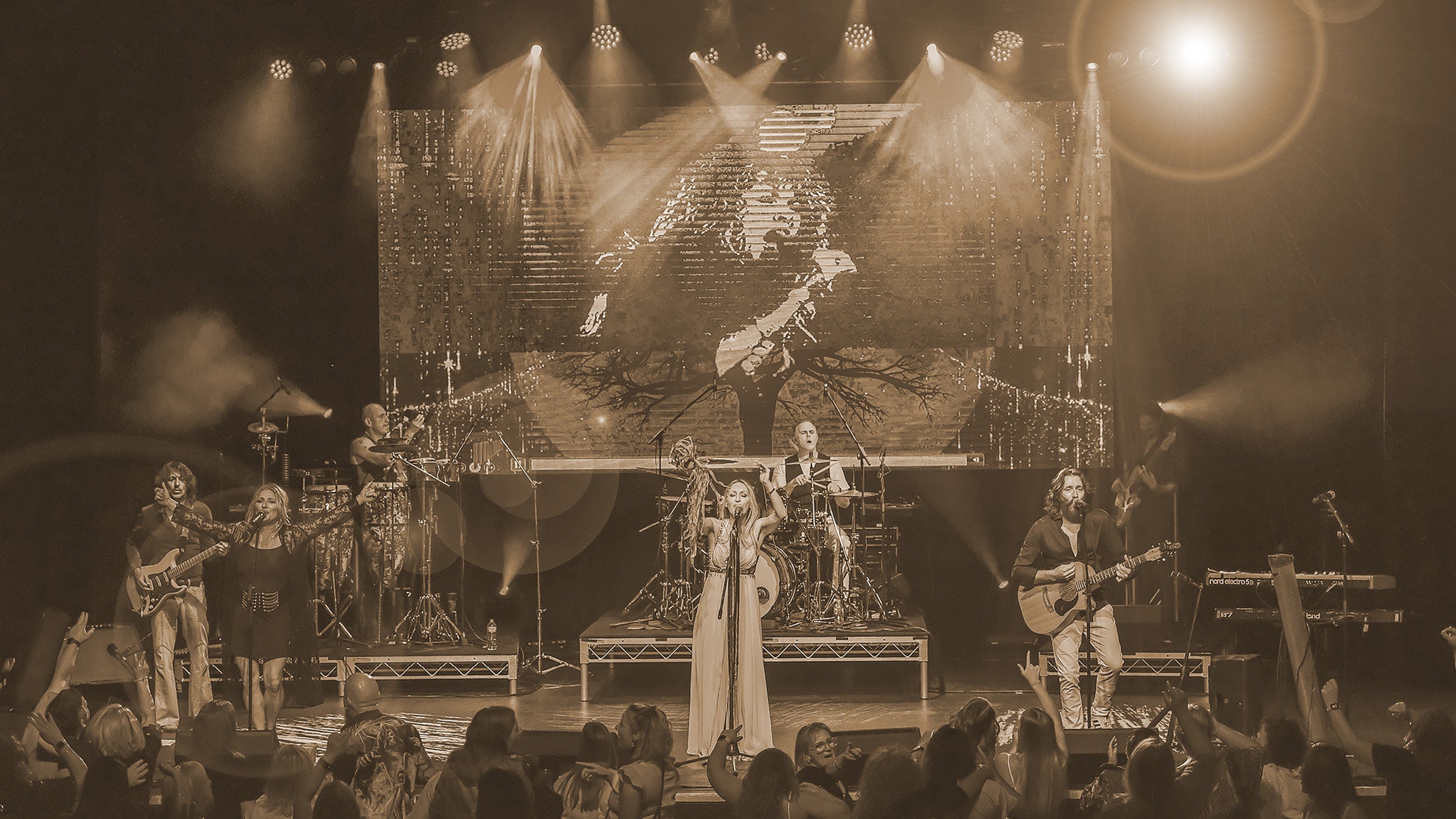 Running In The Shadows of Fleetwood Mac