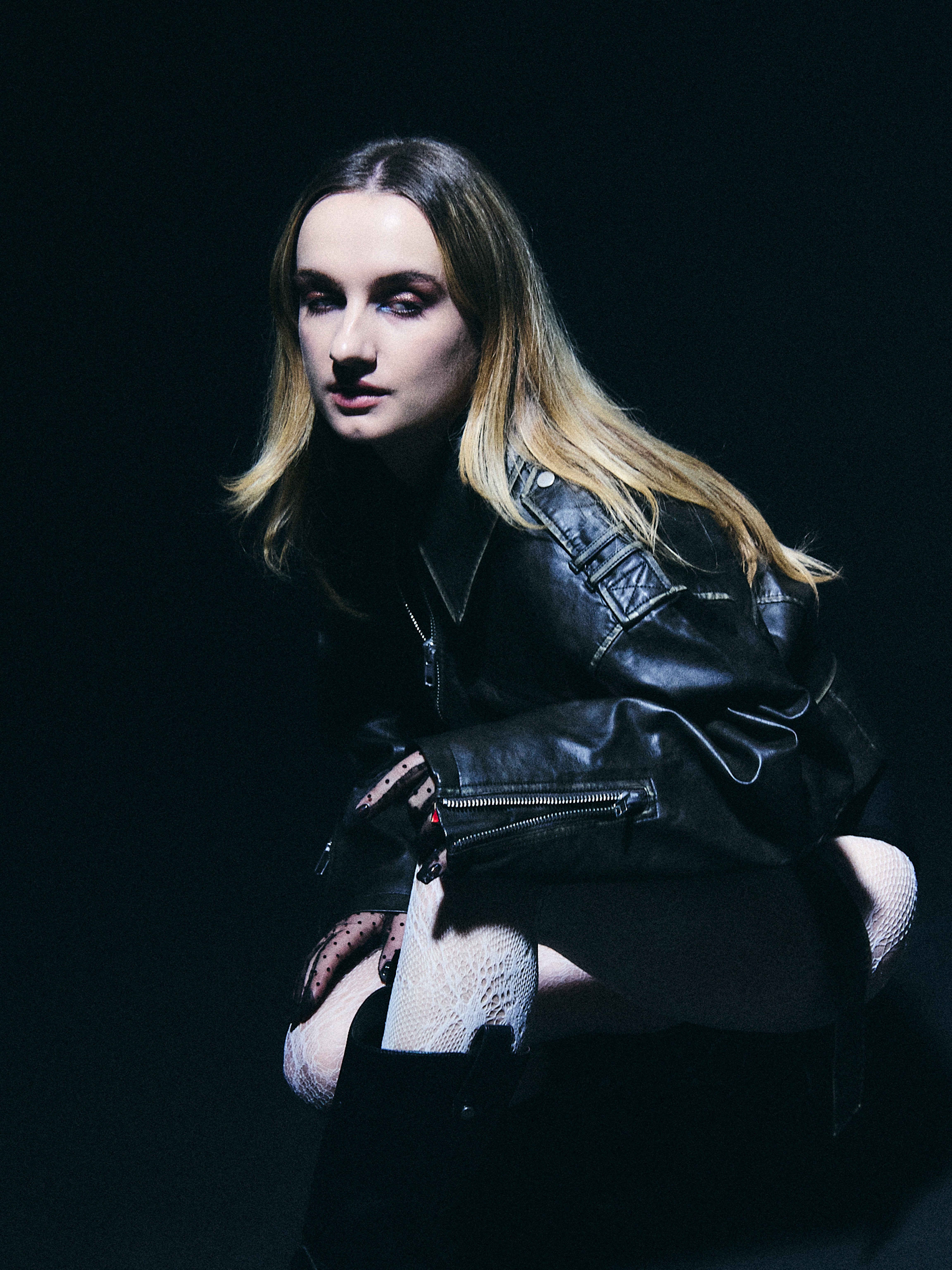 Imogen and the Knife