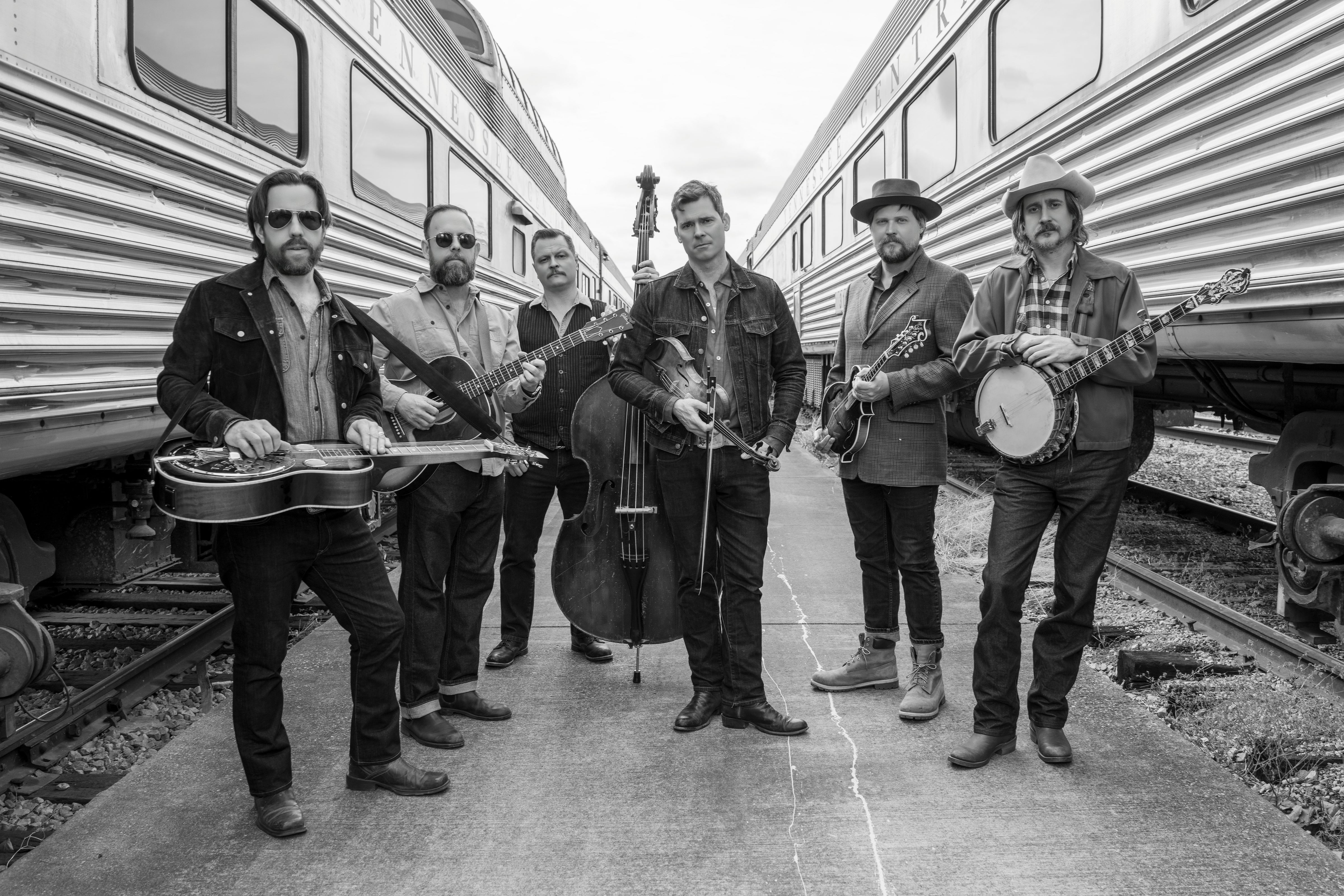 Old Crow Medicine Show - Presented by 91.9 WFPK