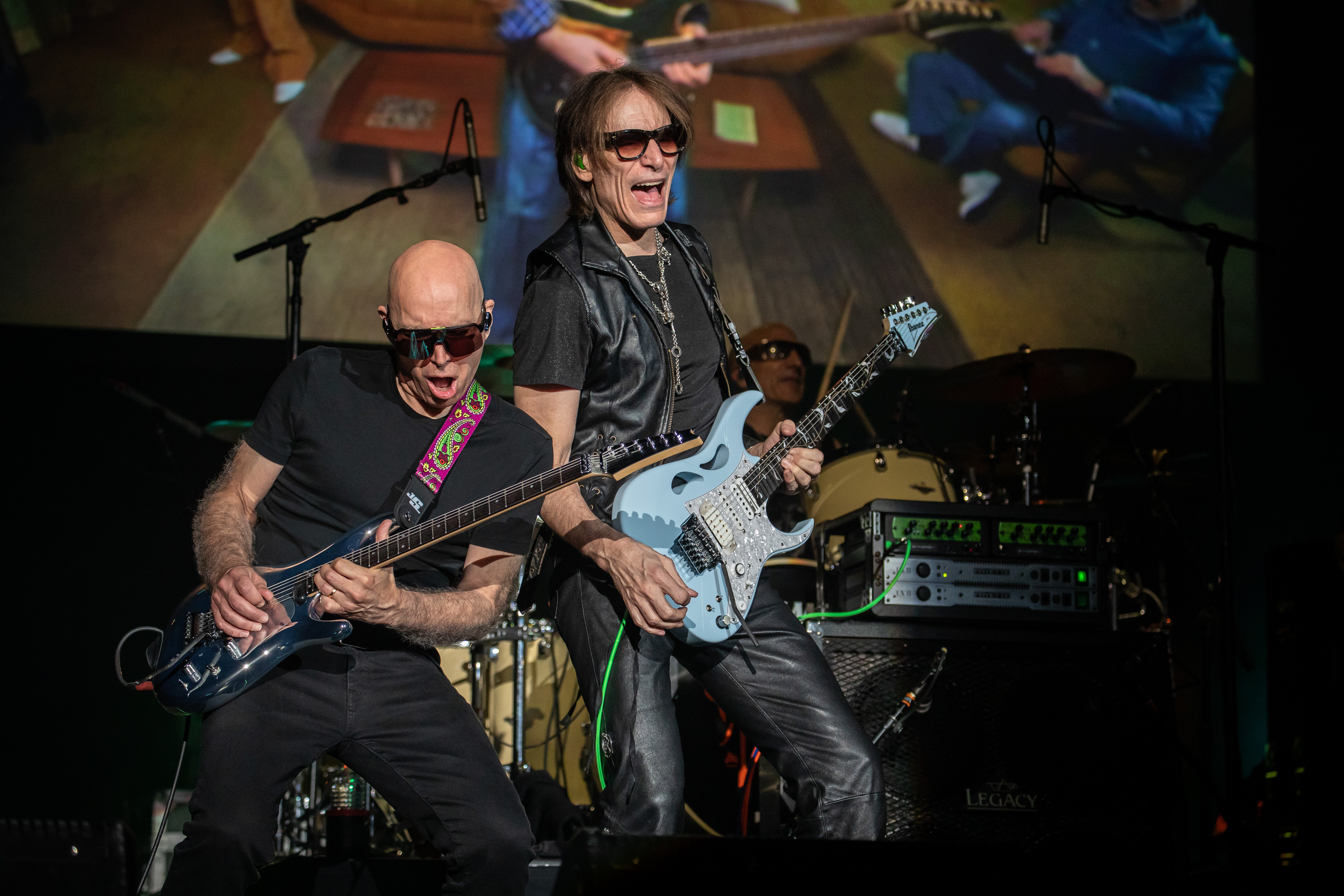 SatchVai Band Ft Joe Satriani & Steve Vai with Animals As Leaders