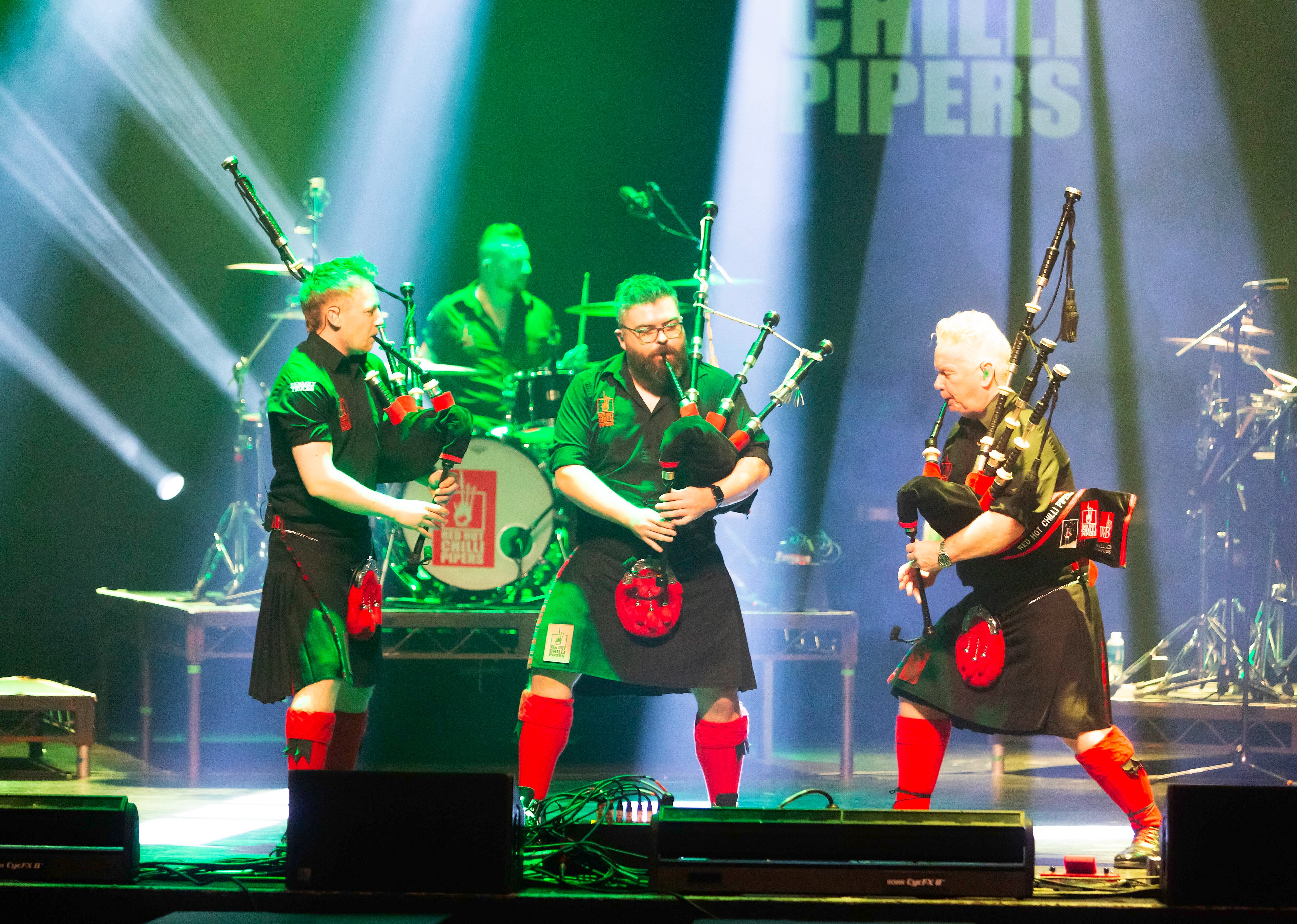 Red Hot Chilli Pipers - the Back To Roots Tour