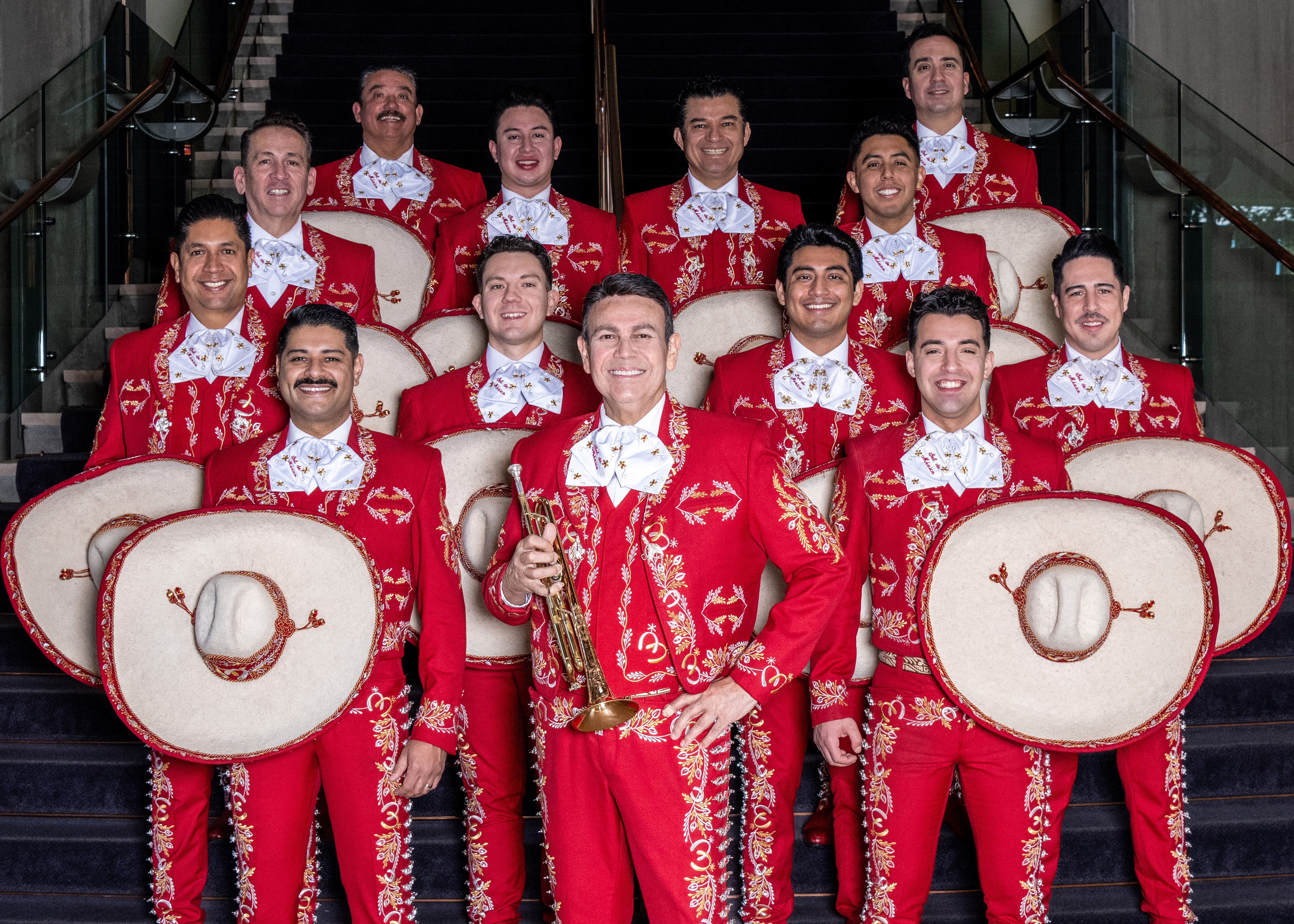 Mariachi Sol De Mexico