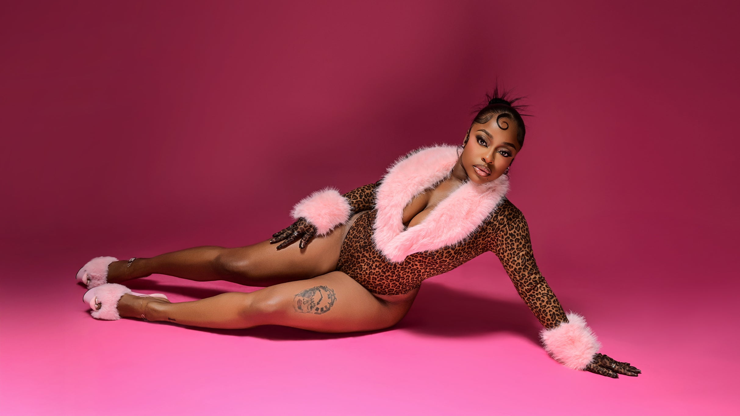 Kentheman - Kinda Famous 2our