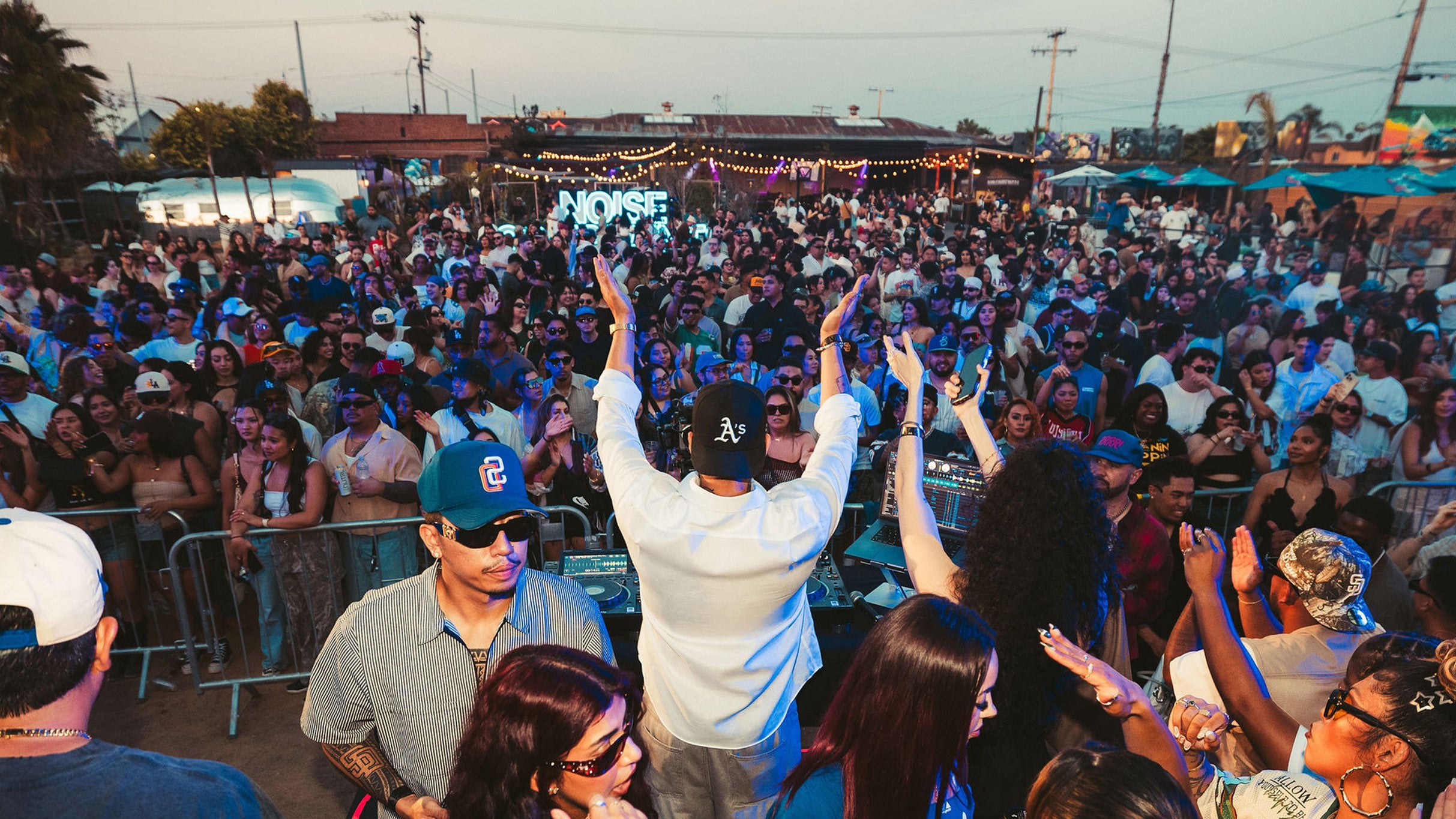 Noise Complaints Presents: The Late Night R&B Experience