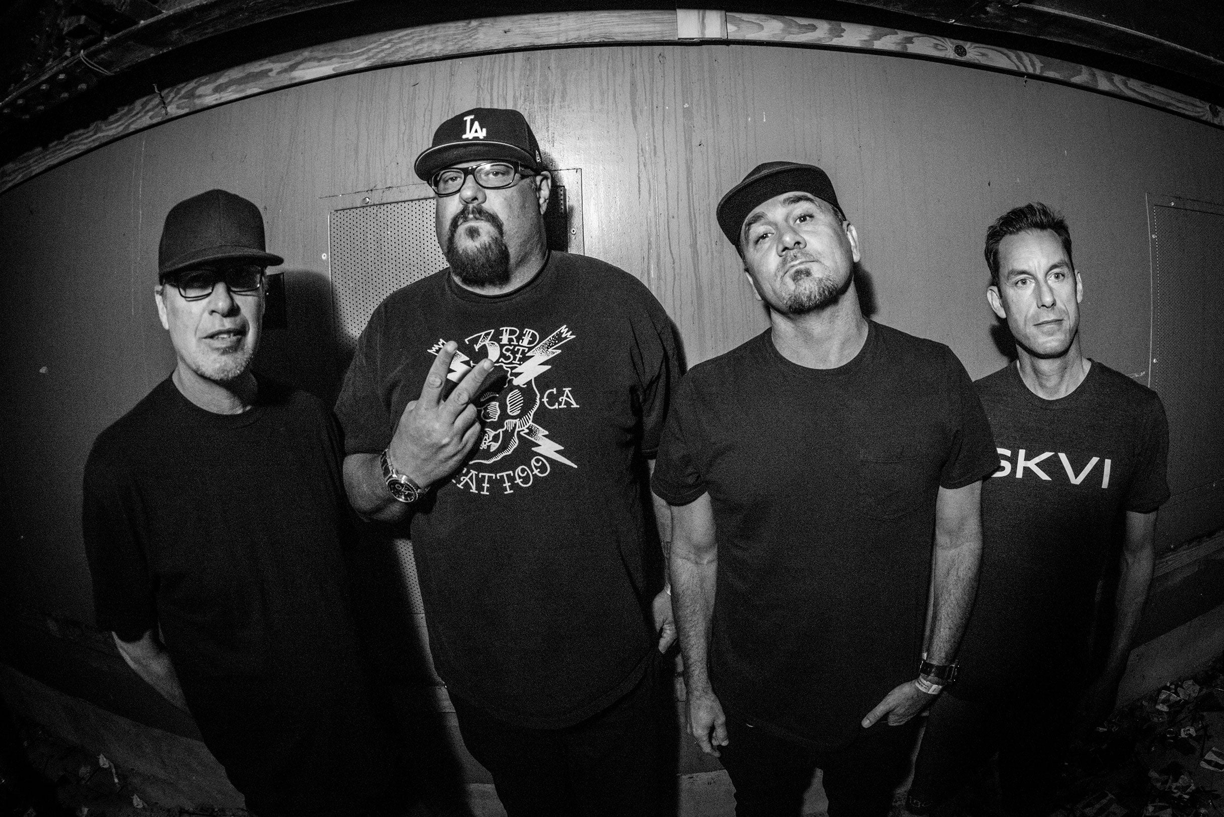 Live 105 Welcomes: Pennywise
