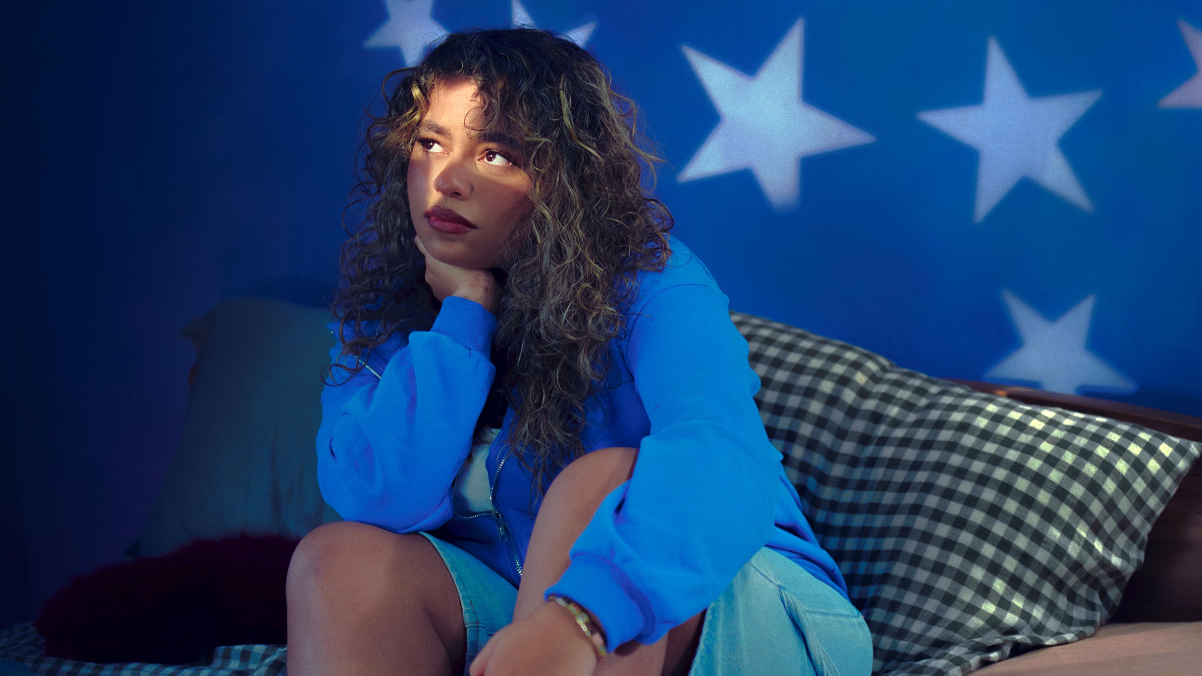 BELLA KAY - A couple minutes live