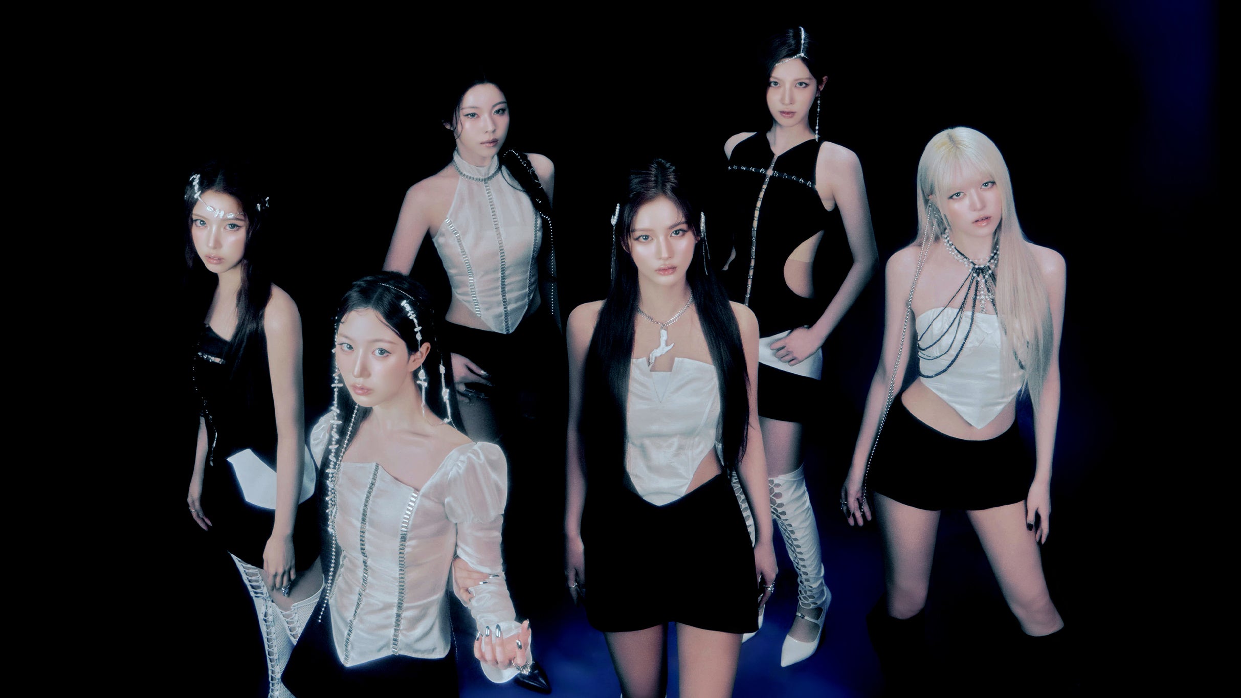 NMIXX | Comfort Seats