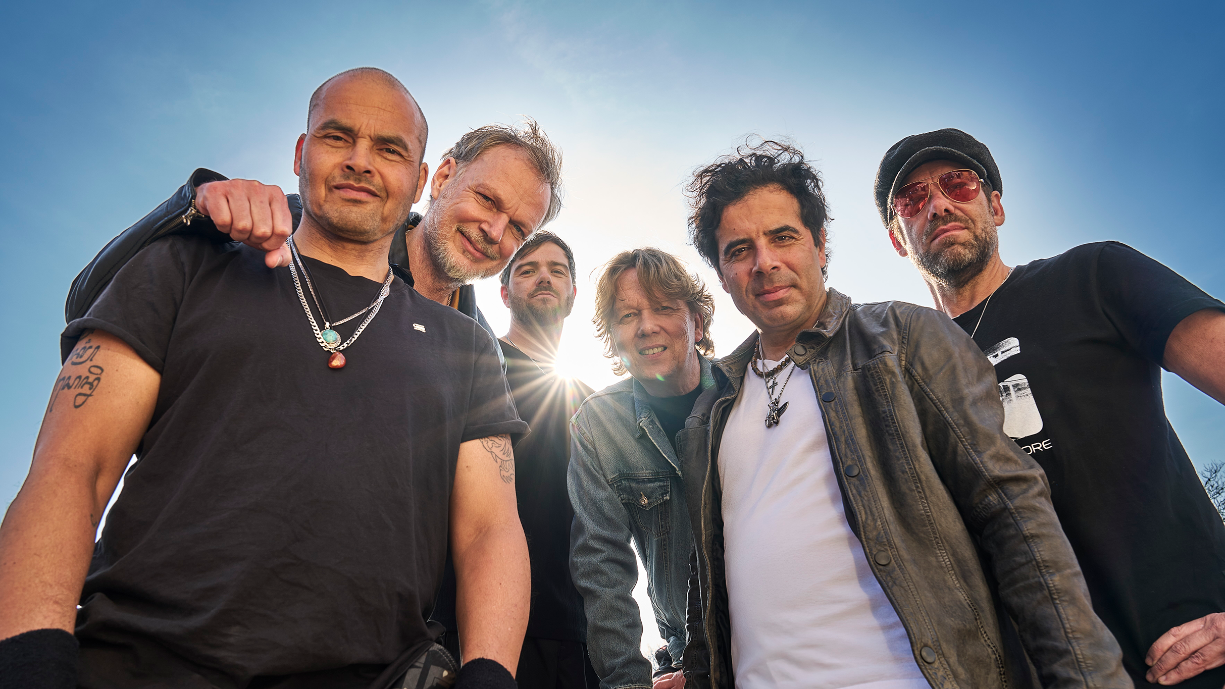 Van Dik Hout & Vrienden