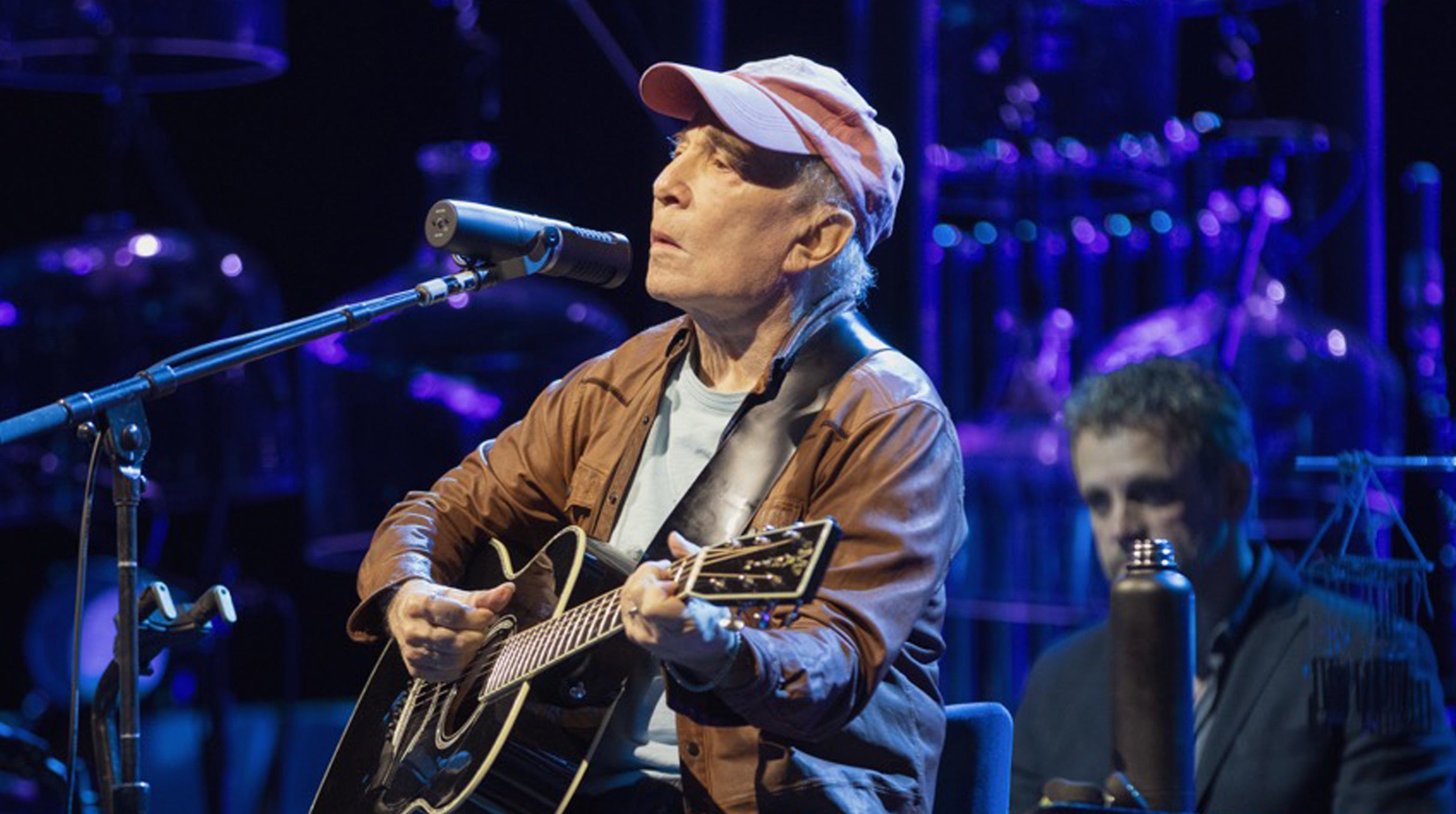 Paul Simon | Comfort Seats