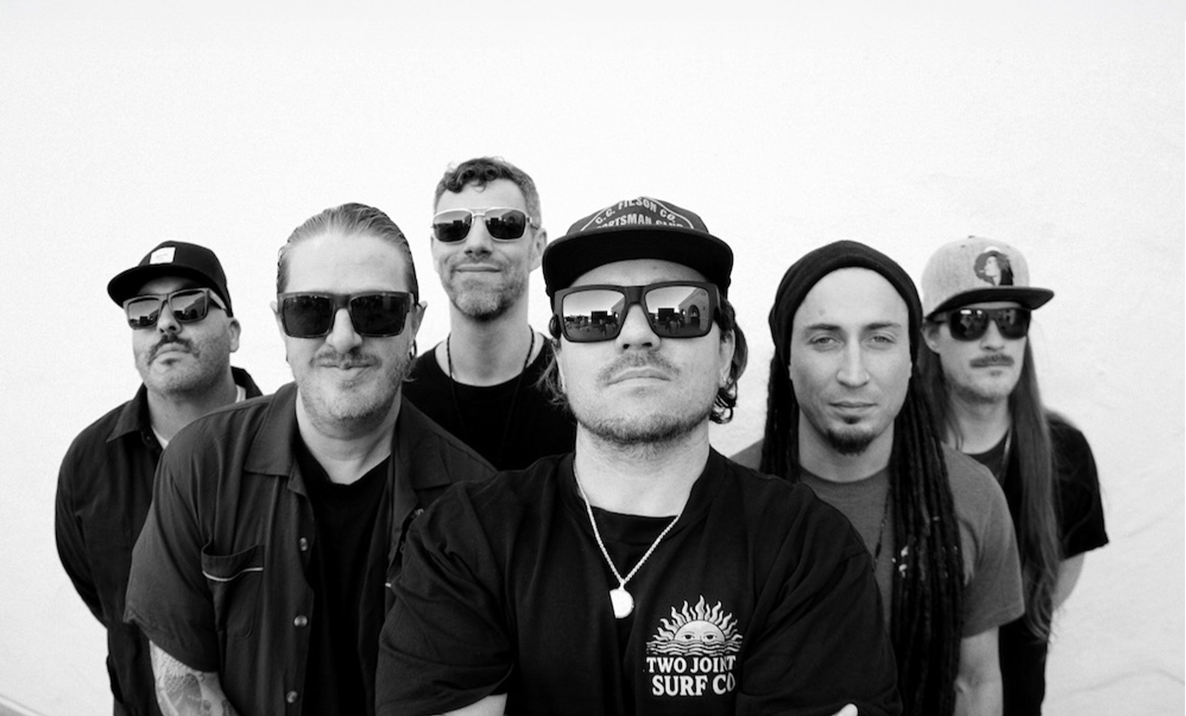 The Elovaters w/ Collie Buddz