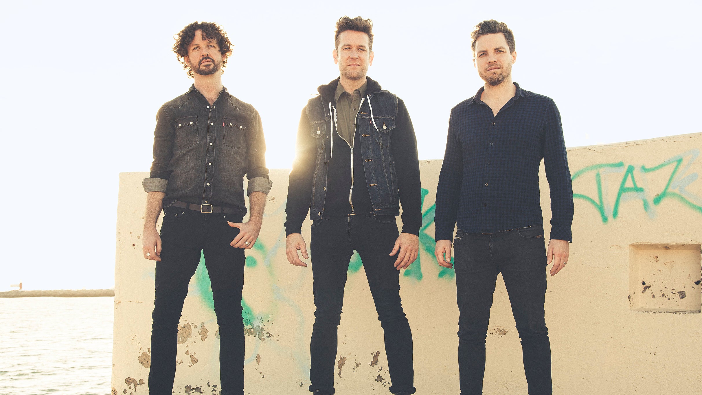 ESKIMO JOE - 20 YEARS OF BLACK FINGERNAILS RED WINE - 2nd Show