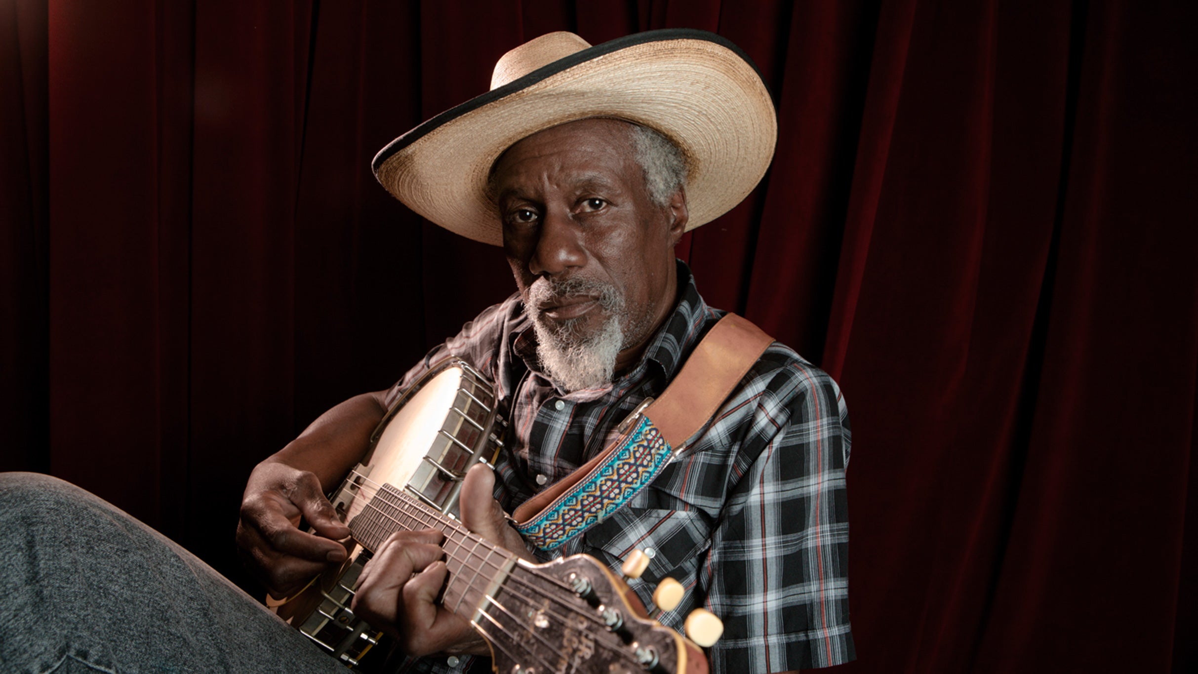 ROBERT FINLEY plus Daddy Long Legs