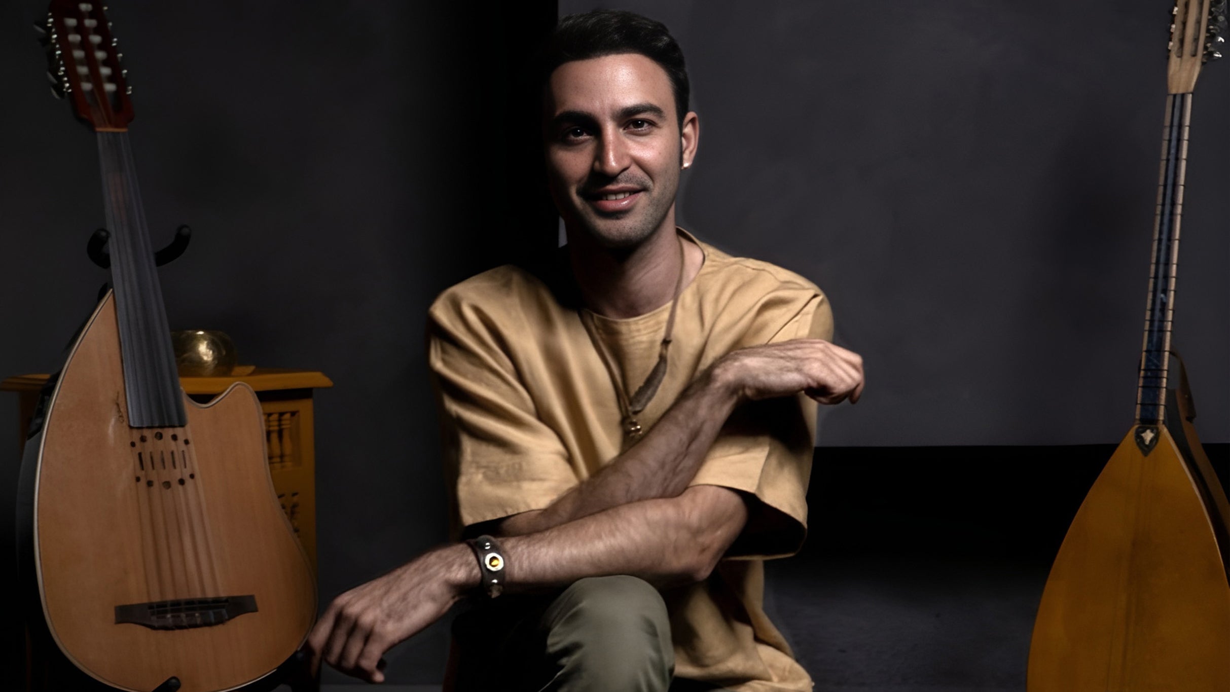 Sina Bathaie – White Lotus World Tour 2026