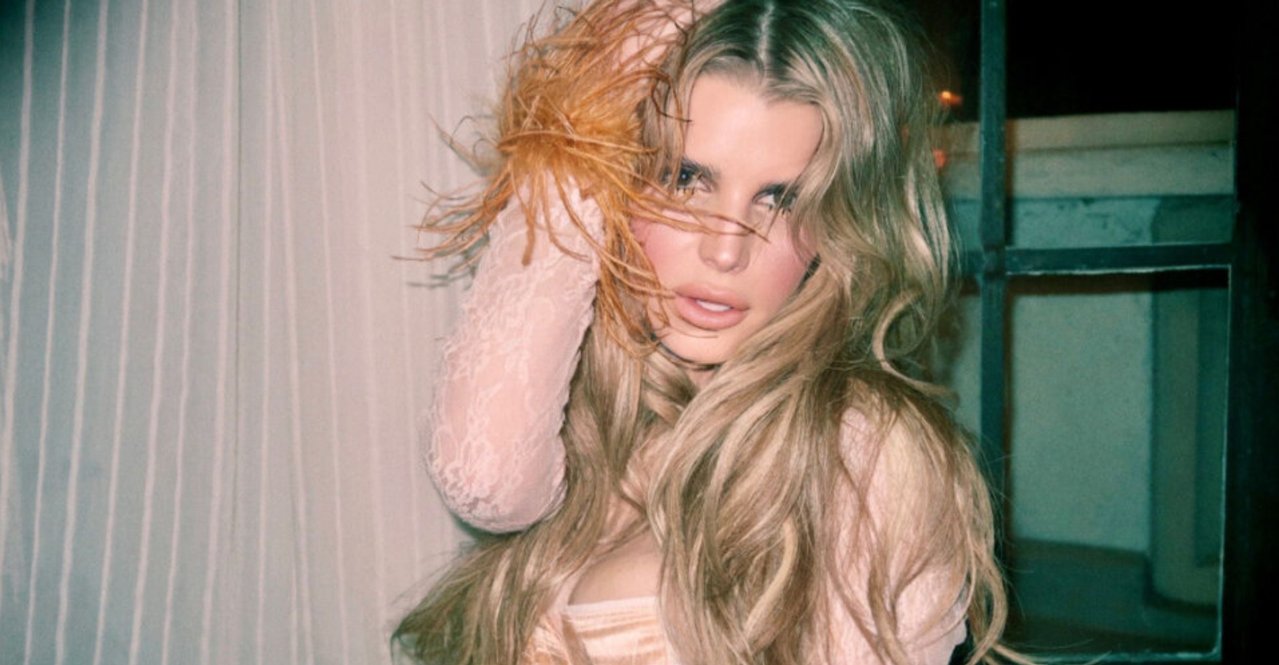 Jessica Simpson (Ages 21 & Over)
