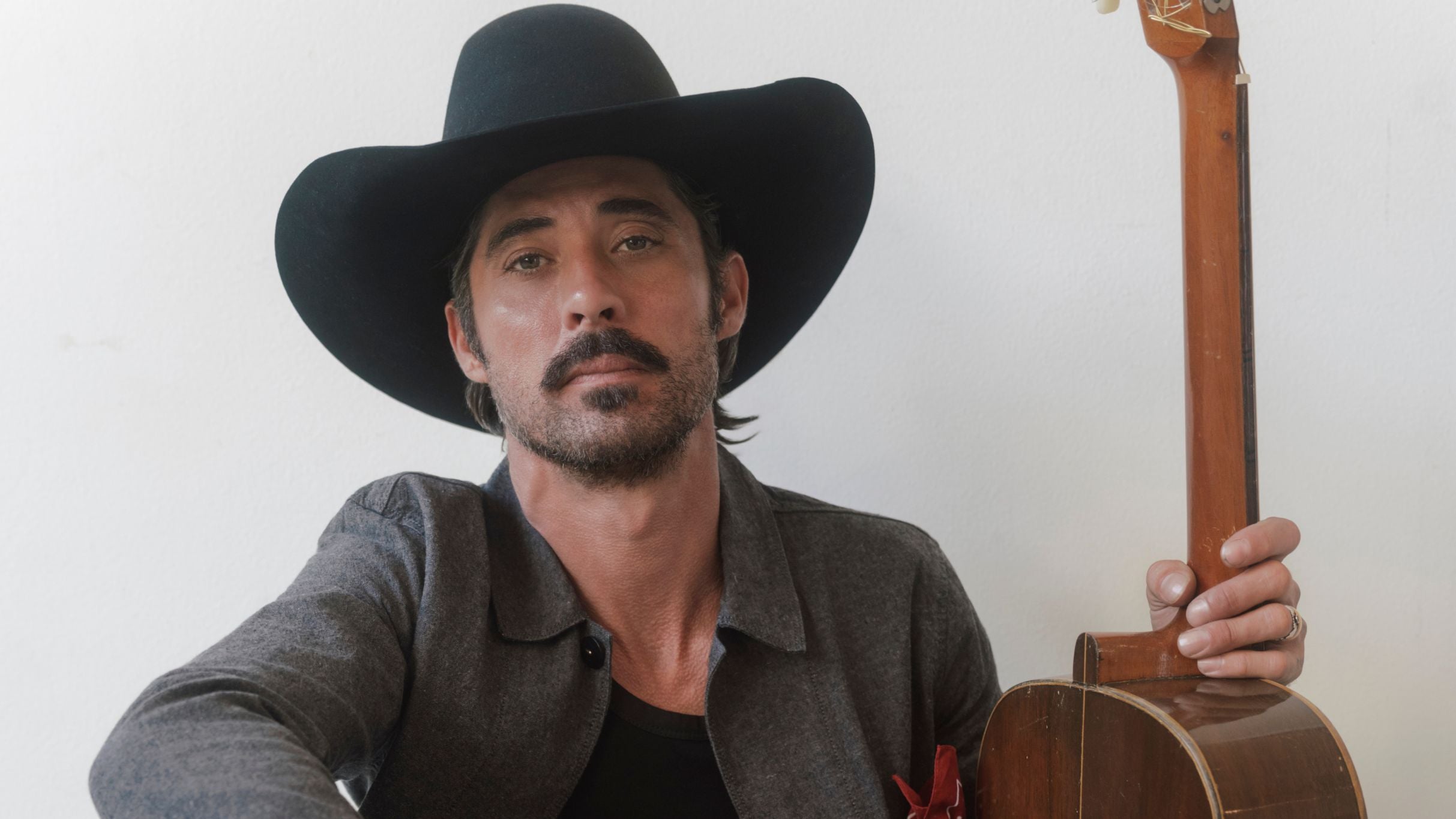 Ryan Bingham and The Texas Gentlemen - Still Gettin' Away With It Tour