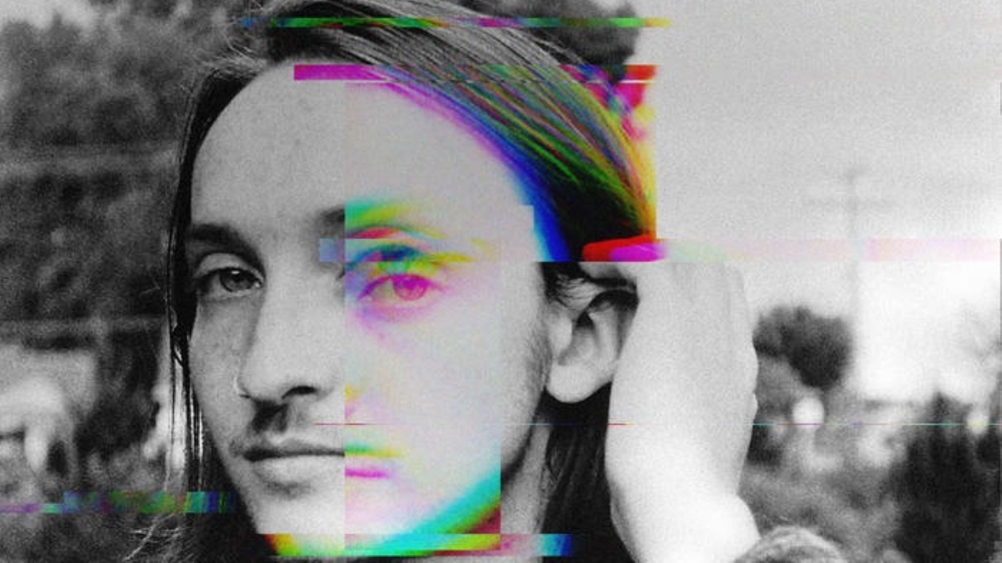 Hudson Freeman with lots of hands