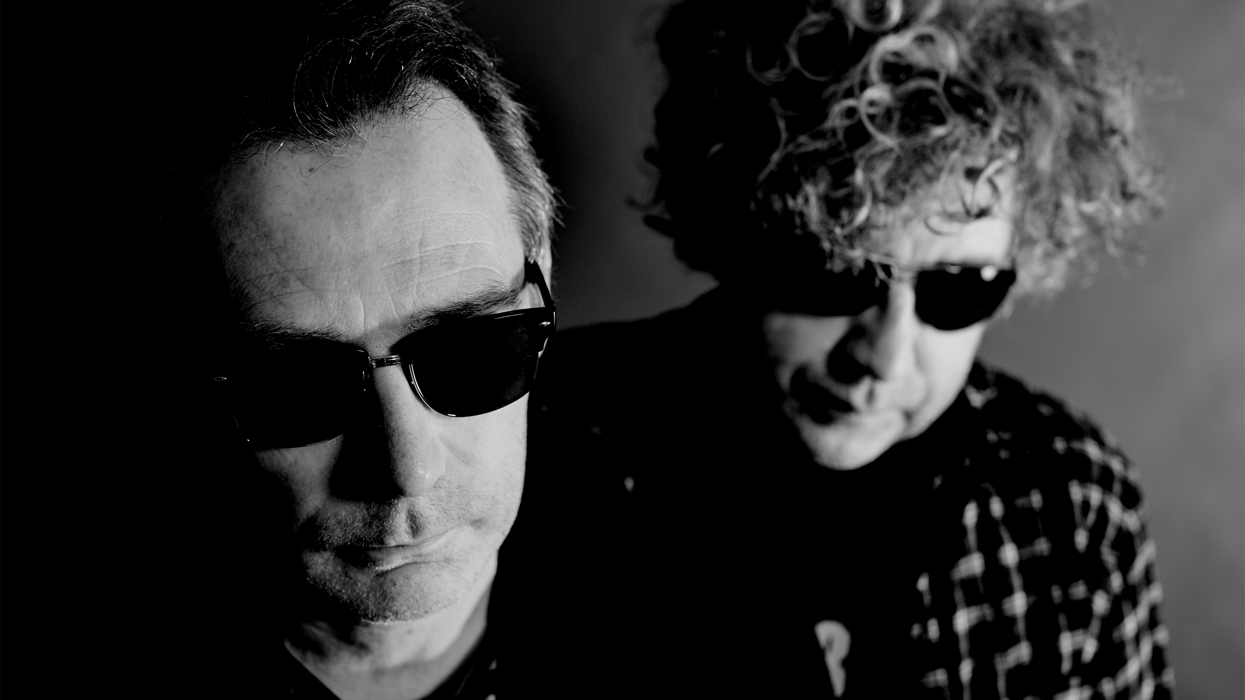 Warm Love Cool Dreams- The Jesus and Mary Chain, Tortoise, Smerz +More