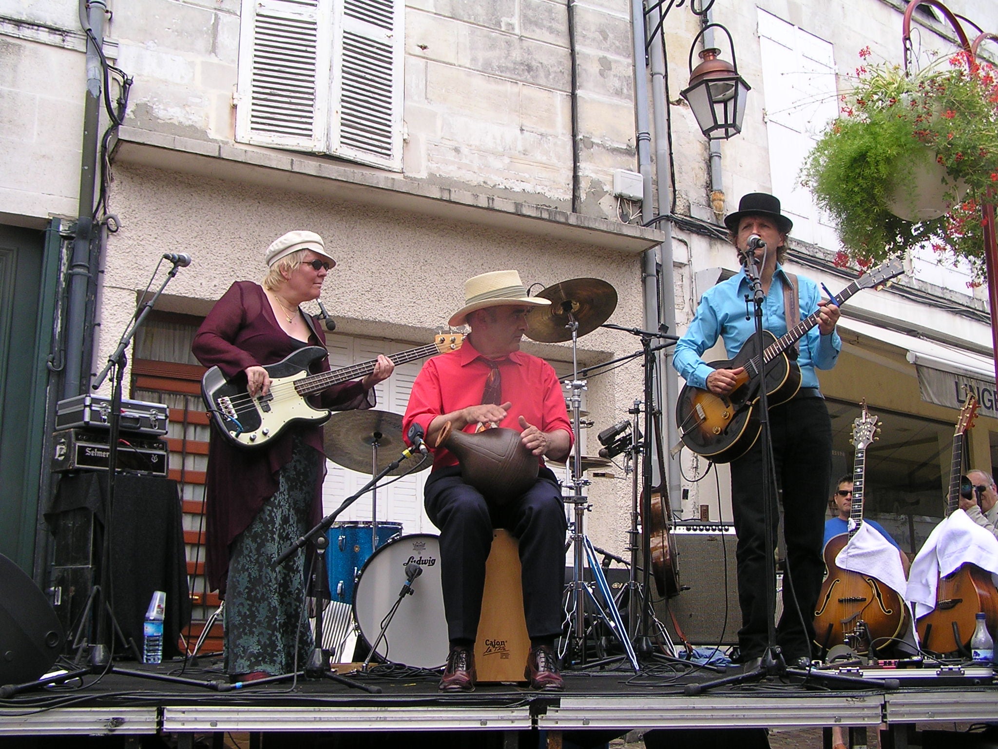 The Spikedrivers Happy Hour Concert