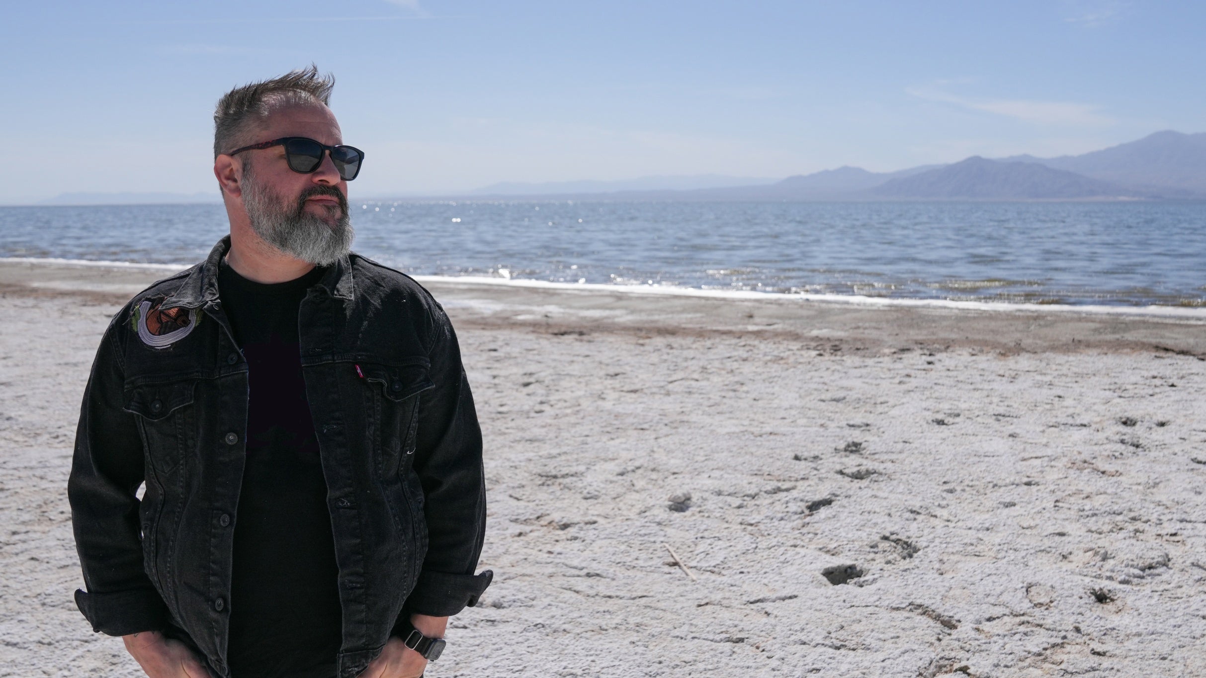 Matt Pryor, J. Russell, Small Uncle