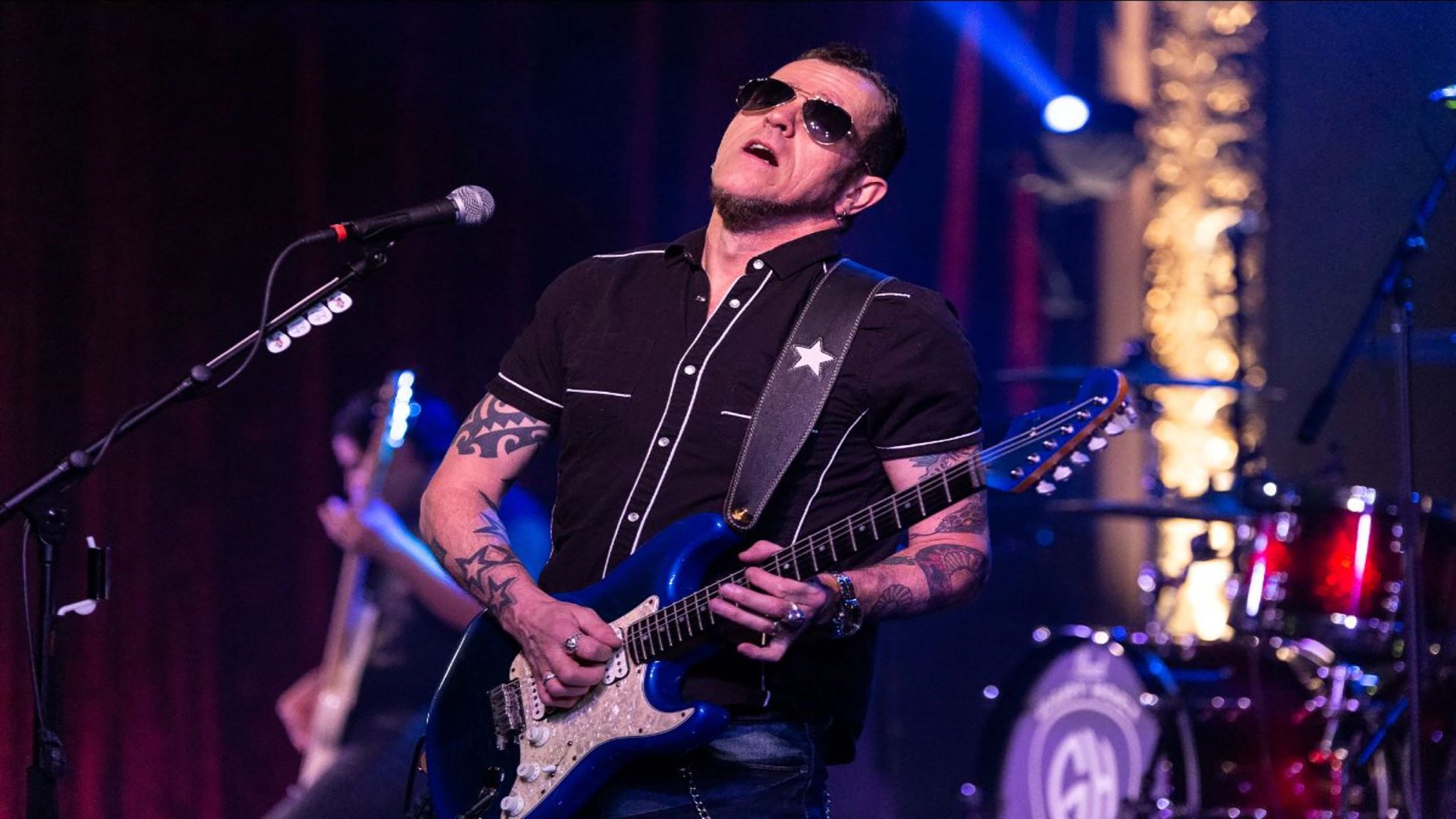 Gary Hoey, Duke Tumatoe