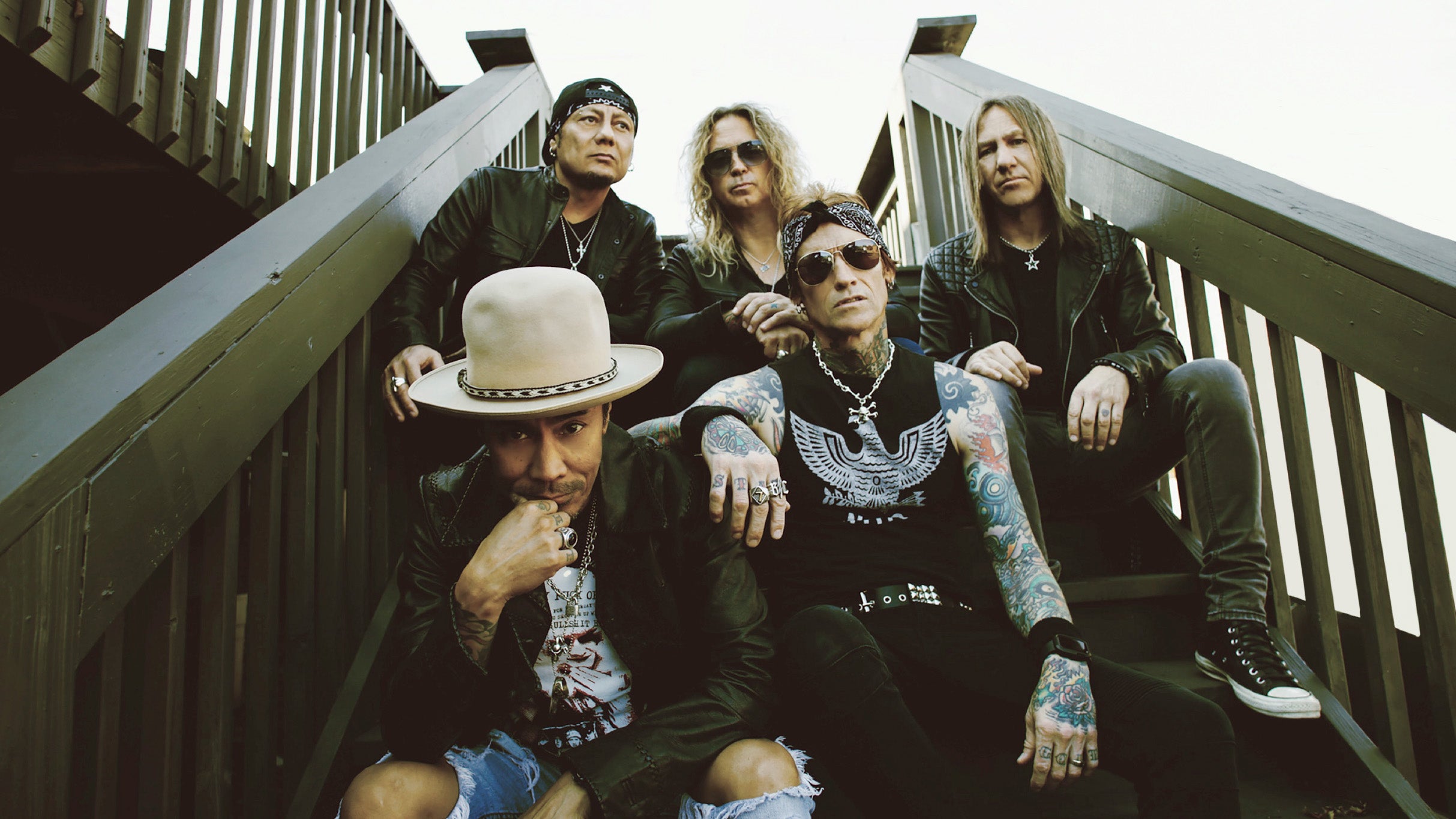 BUCKCHERRY