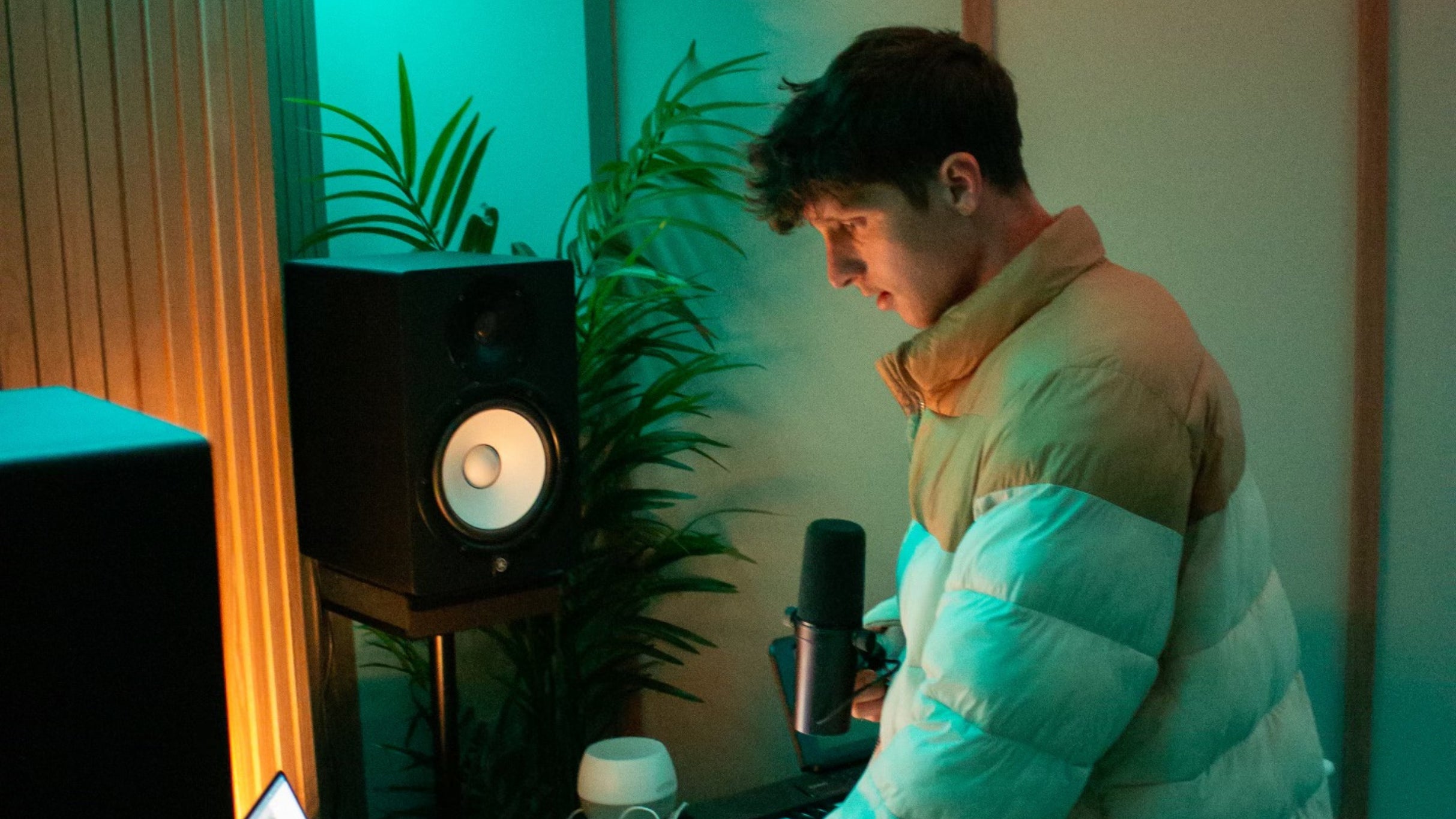 Powfu Presents: The Lofi Library Tour w/ Jomie