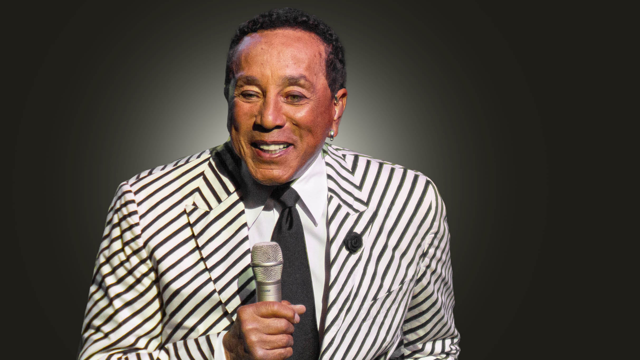 Smokey Robinson: Legacy of Love Tour