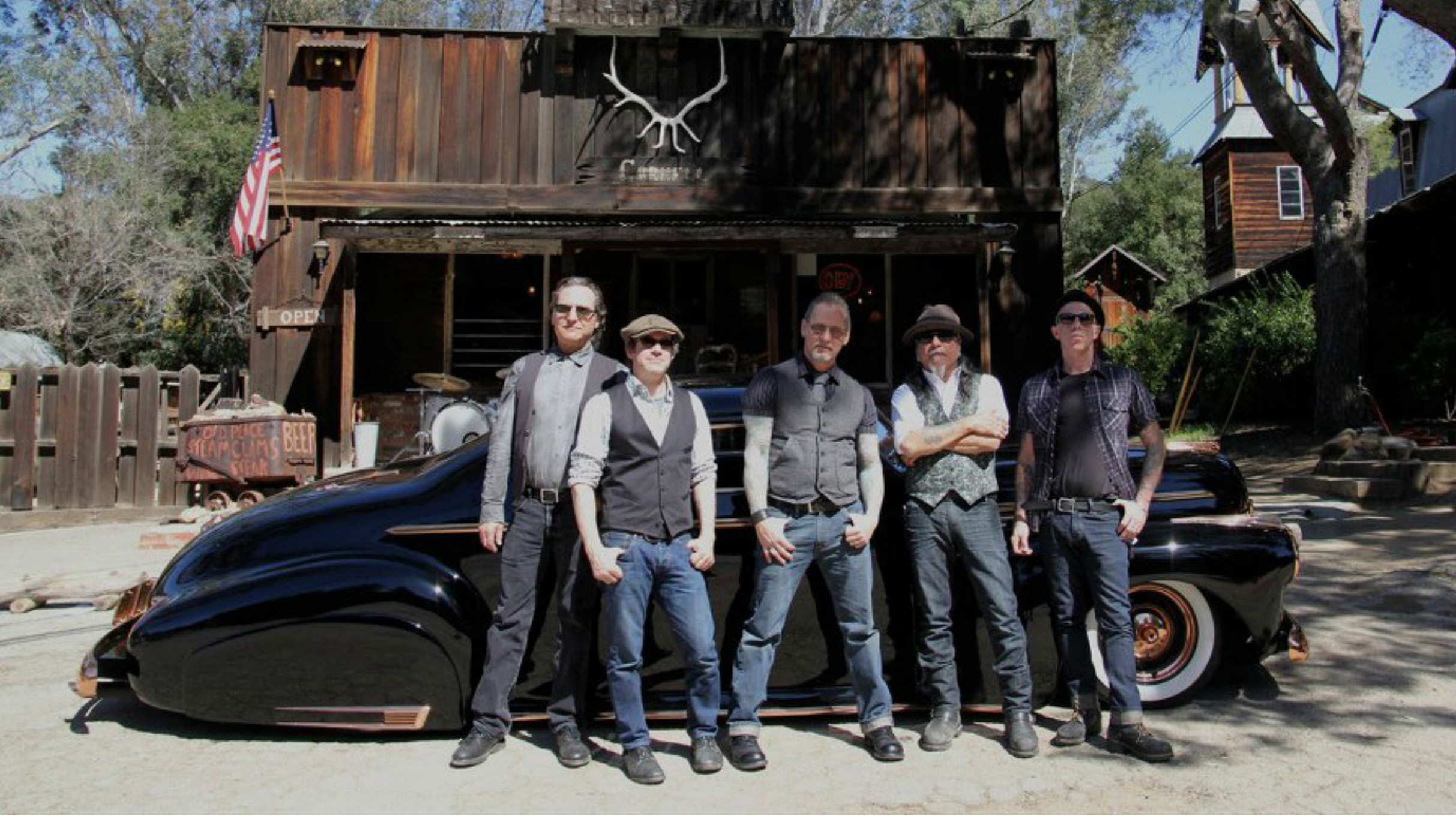 Little Caesar, Mark Knight & Unsung Heroes, & Tim Mosher's Junkyard