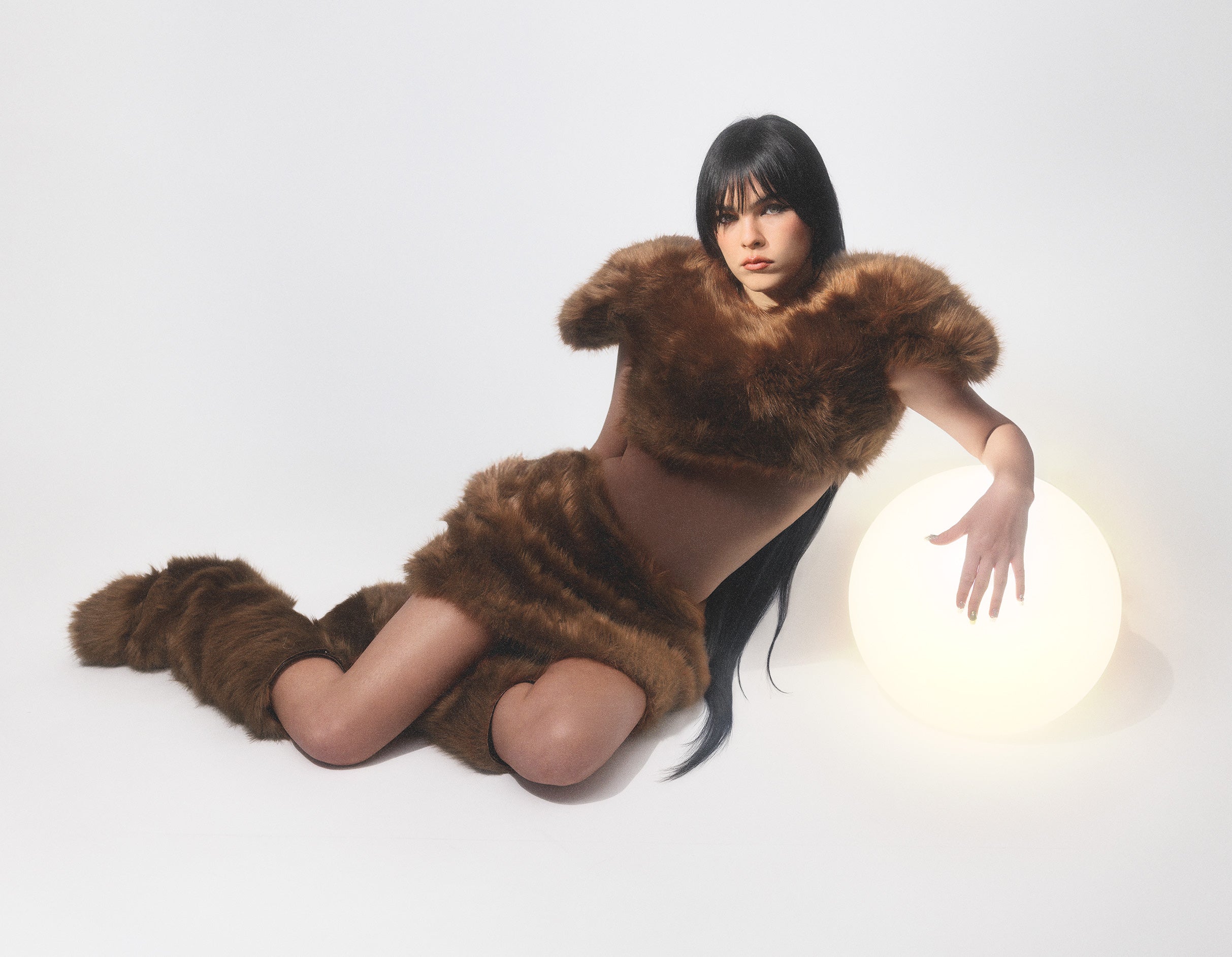 BENEE - PARTICLES TOUR