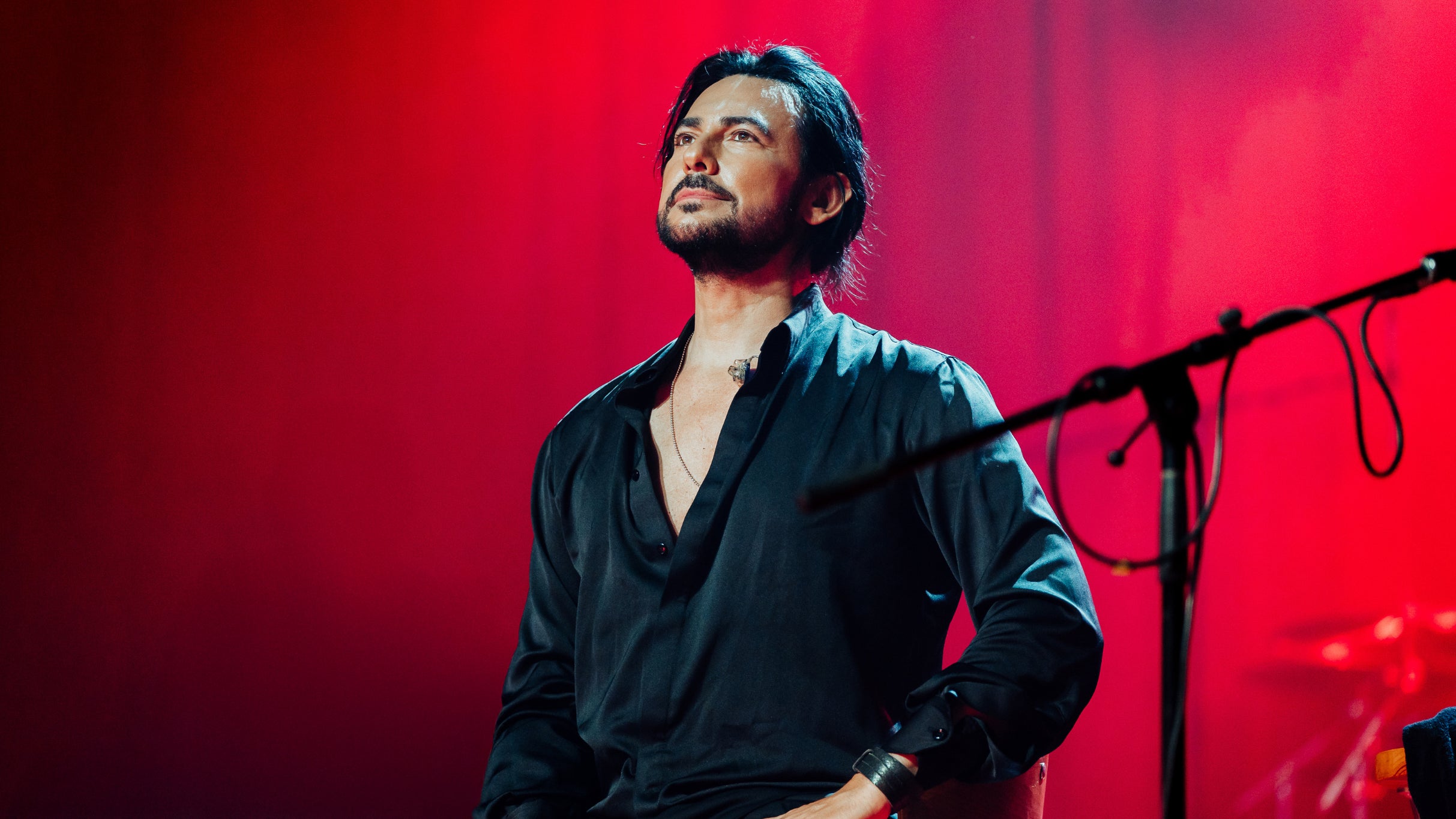 Beto Cuevas - Acustico