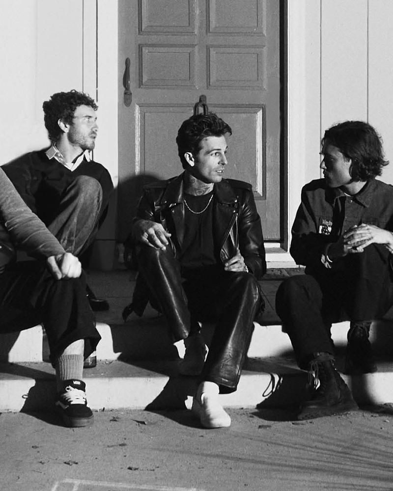The Neighbourhood: THE WOURLD TOUR